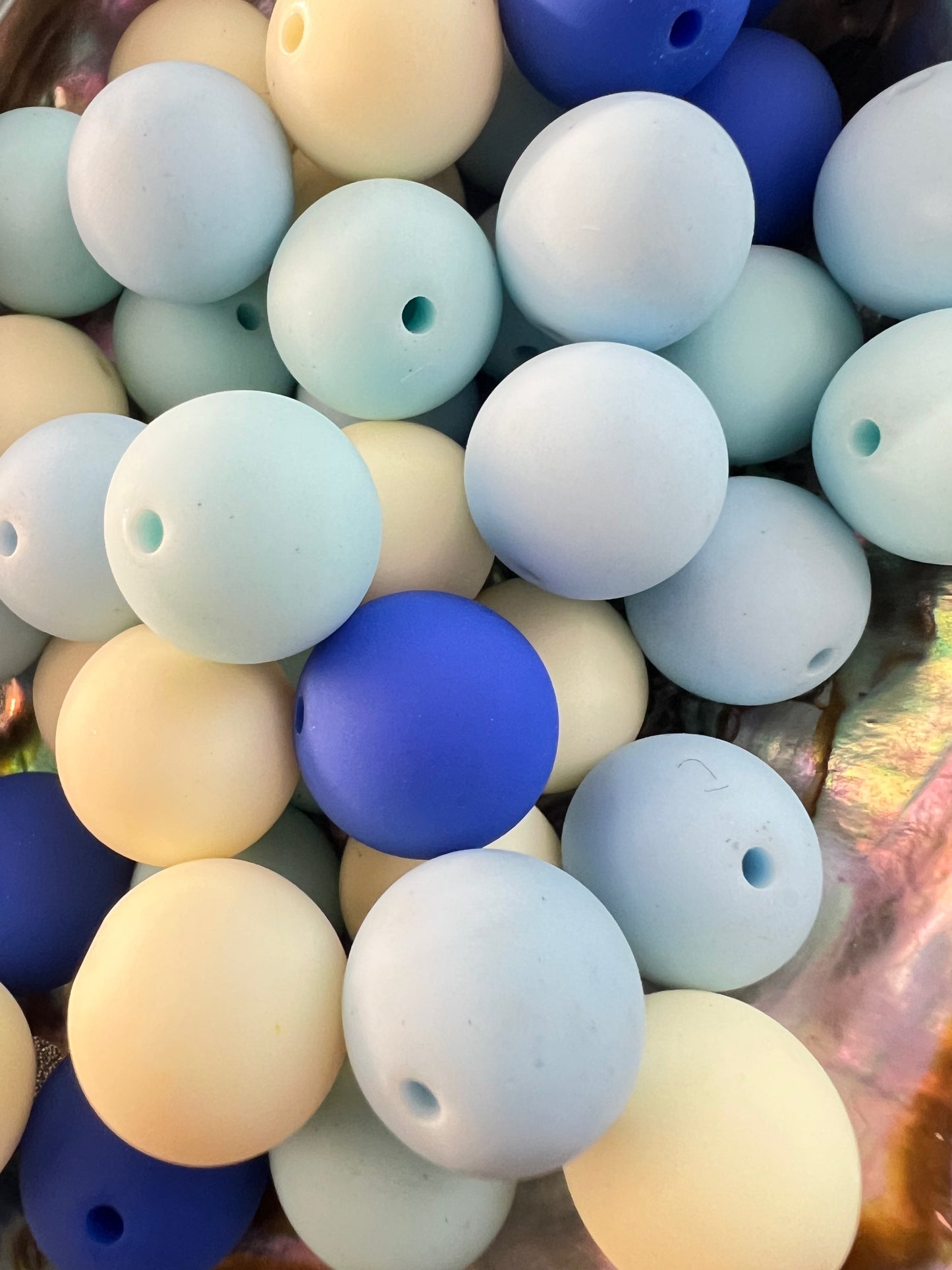 10 PCS- 15mm PASTEL Blues/White MIX Silicone Touch Round Mixed Beads image 1