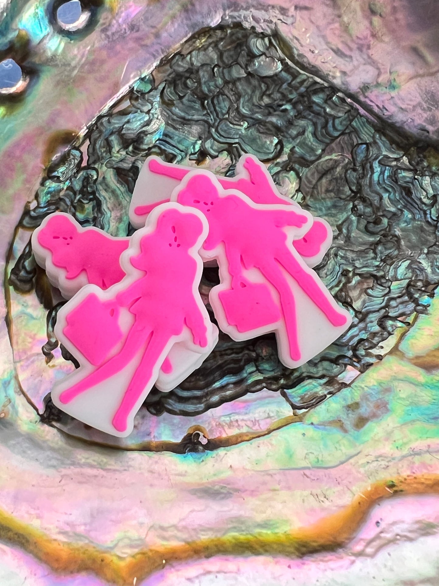 (1)PC- Pink Shopping DOLL with Shopping Bag Focal Bead image 0