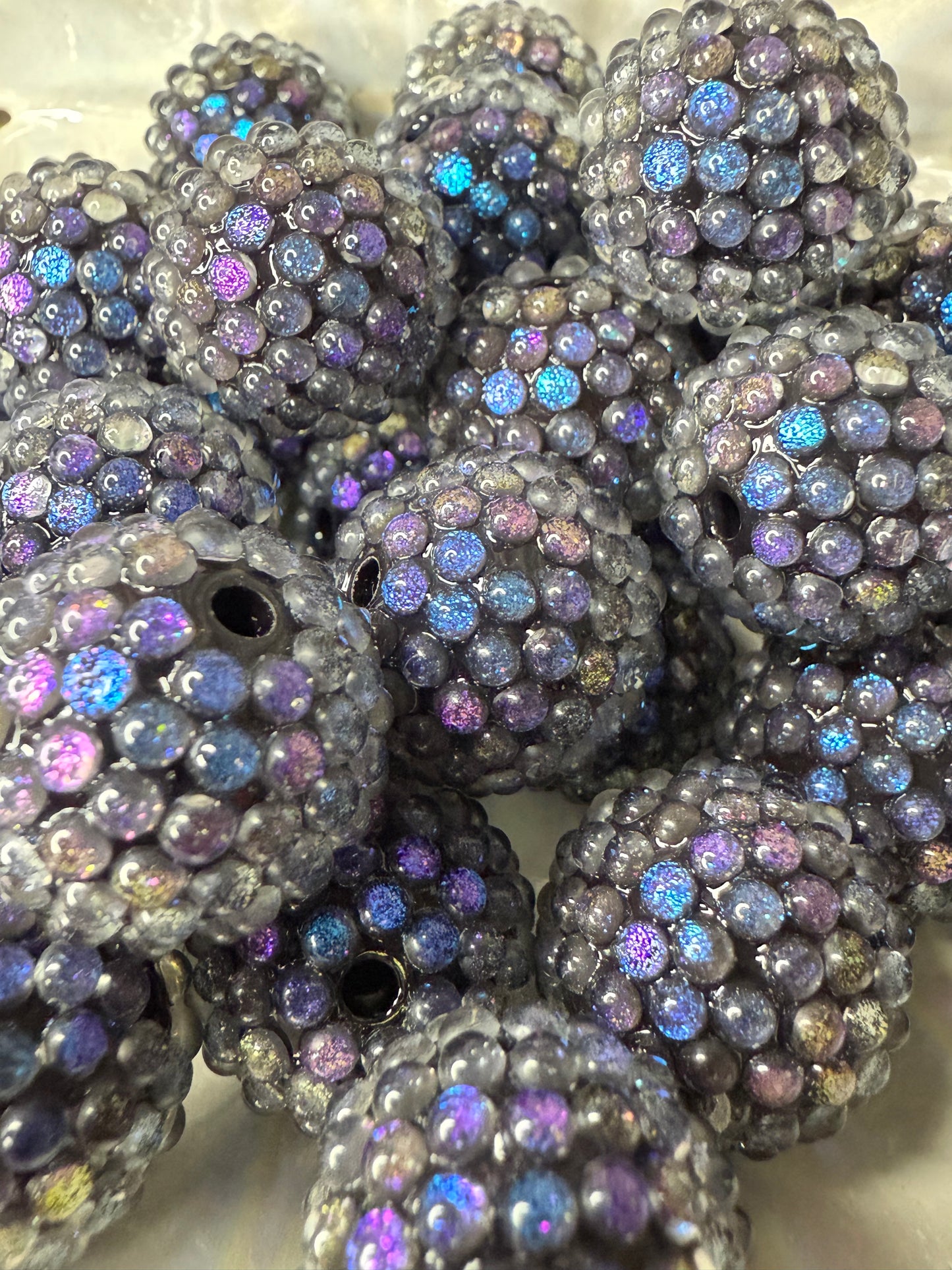 R40- (5PCS) 20mm GALAXY Oil Slick Black/Purple Chameleon Shimmer Color Bubblegum Acrylic Rhinestone Beads for DIY