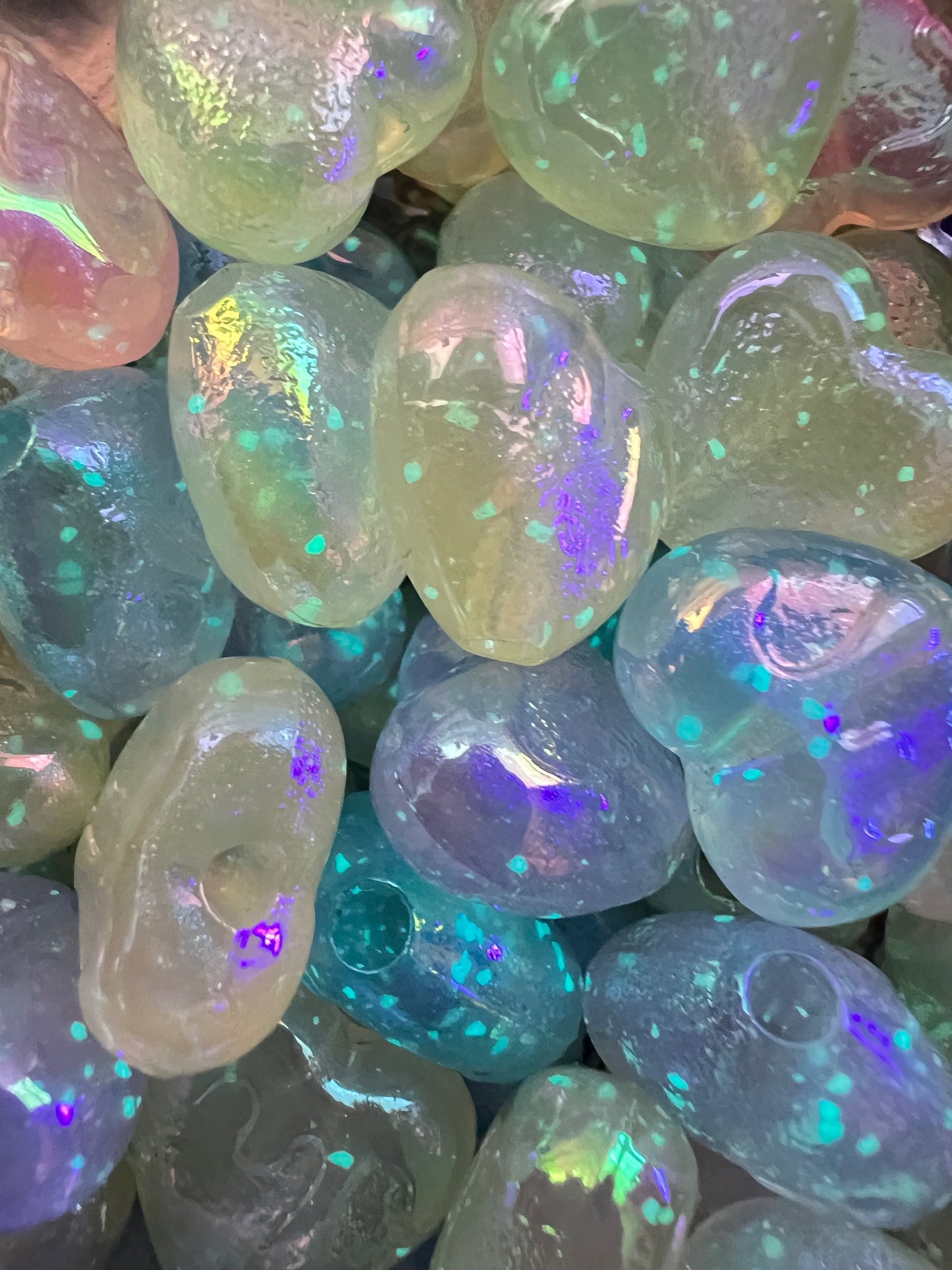 5 PCS- 18mm 3D Hearts Multicolor LUMINOUS GLOW Iridescent Rainbow Acrylic Beads image 1