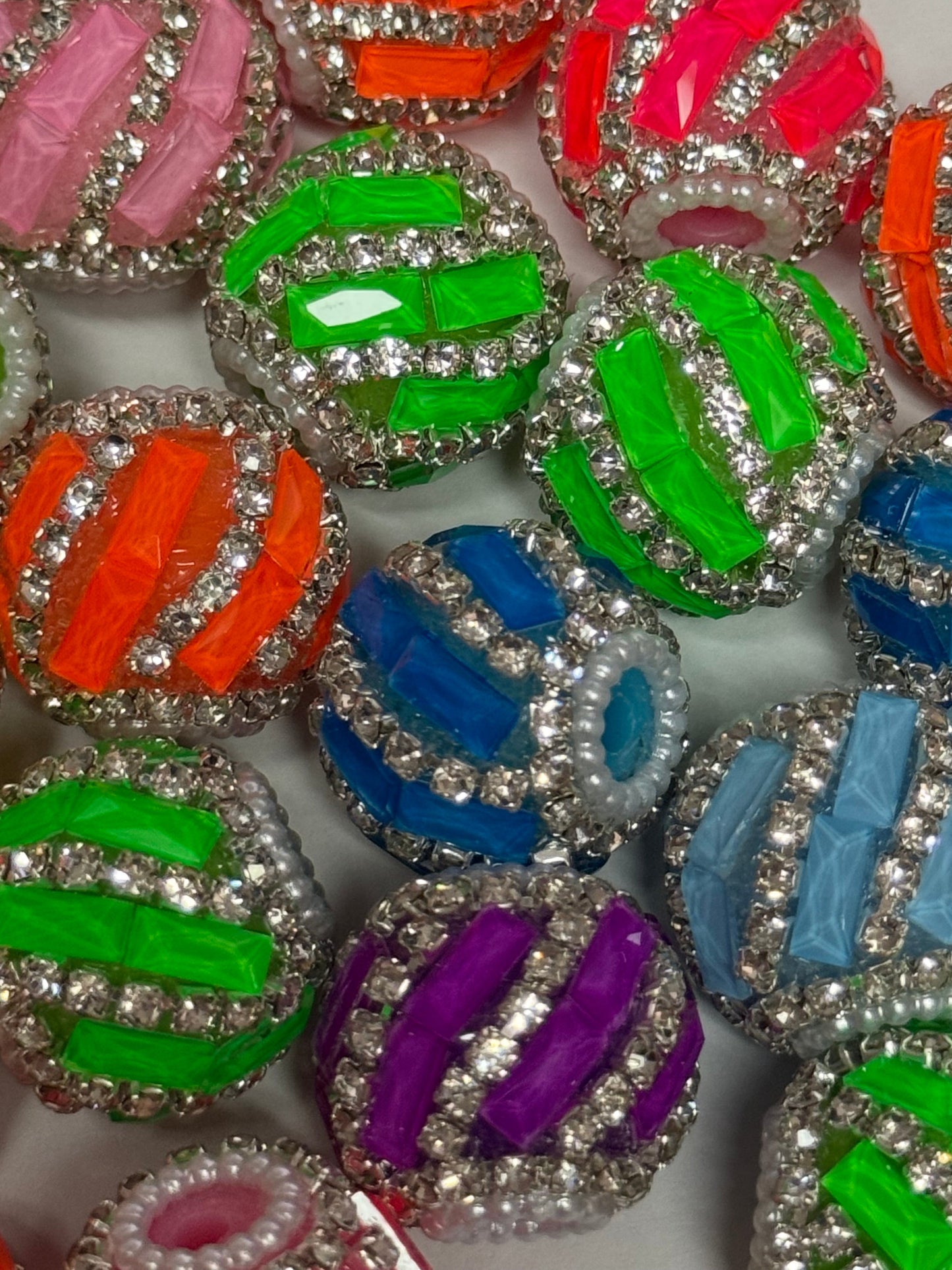 R140- (5PCS) 19mm High Quality Mixed NEON Colors Round Rhinestone Beads for DIY