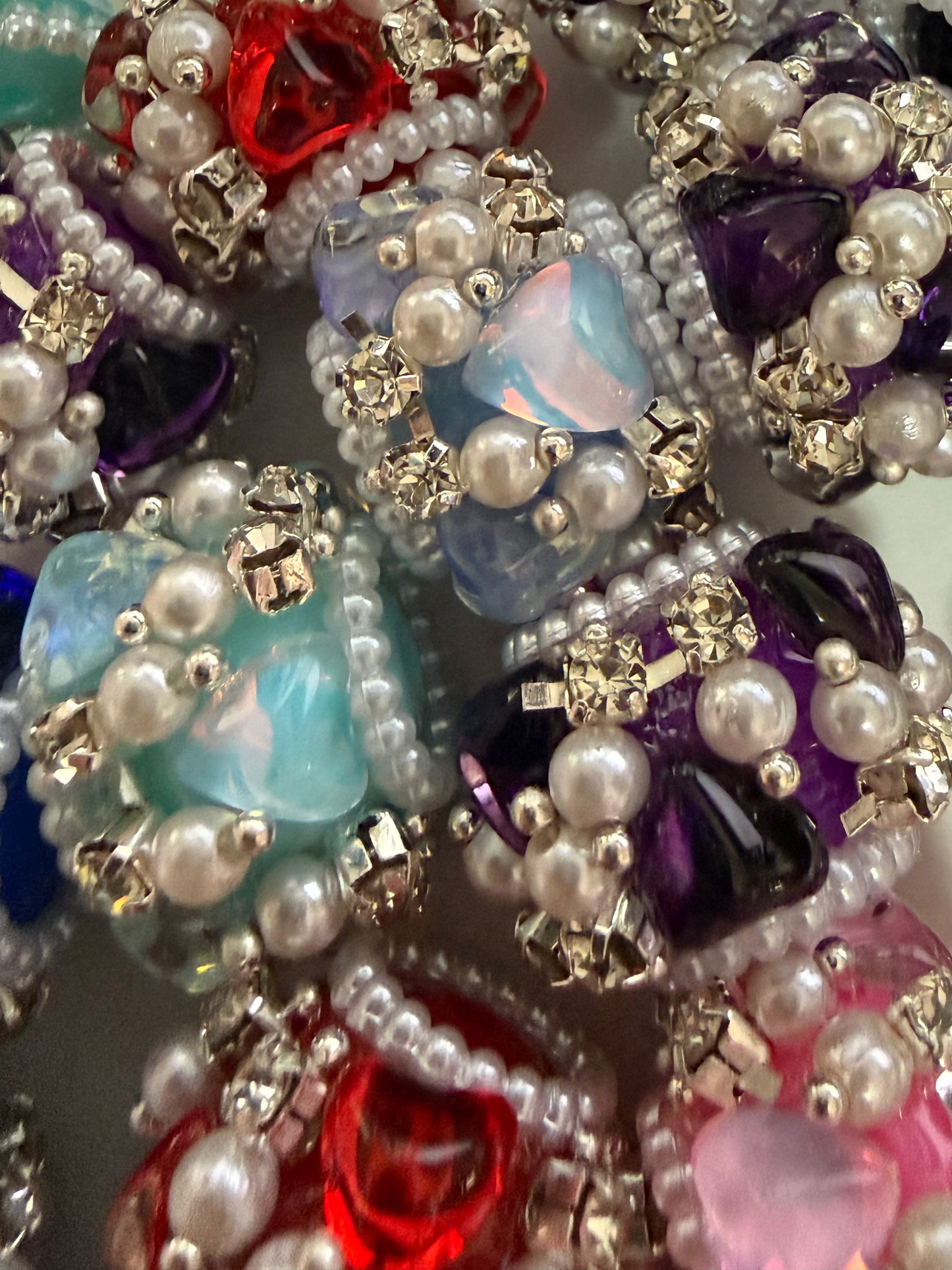 R144- (5PCS) 22mm High Quality Mixed Colors Round Rhinestone W/Hearts/Pearls Beads for DIY