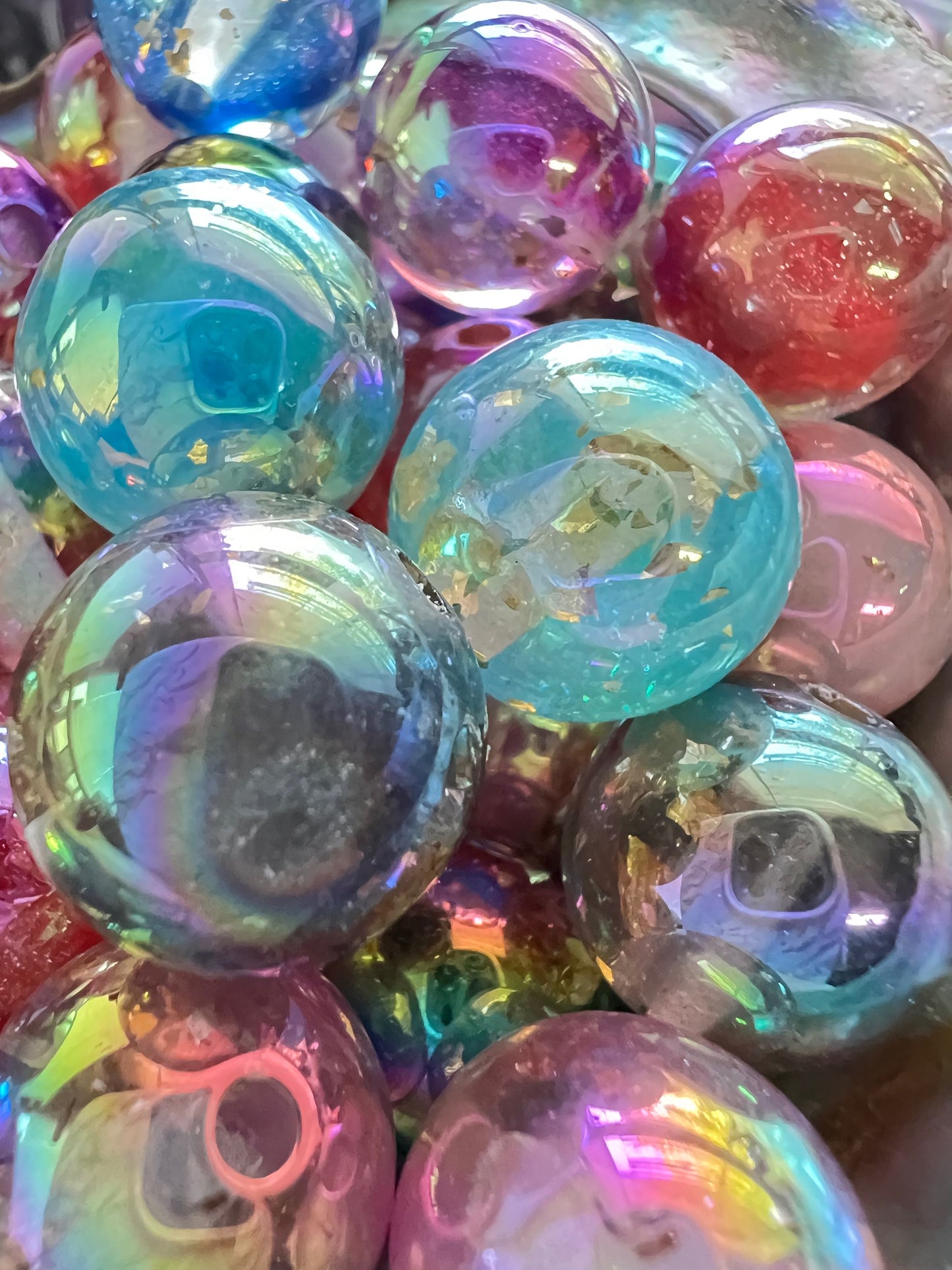 10 PCS- 16mm Round Mixed UVAB Colors Clear W/Gold Glitter Flake Galaxy Beads image 3