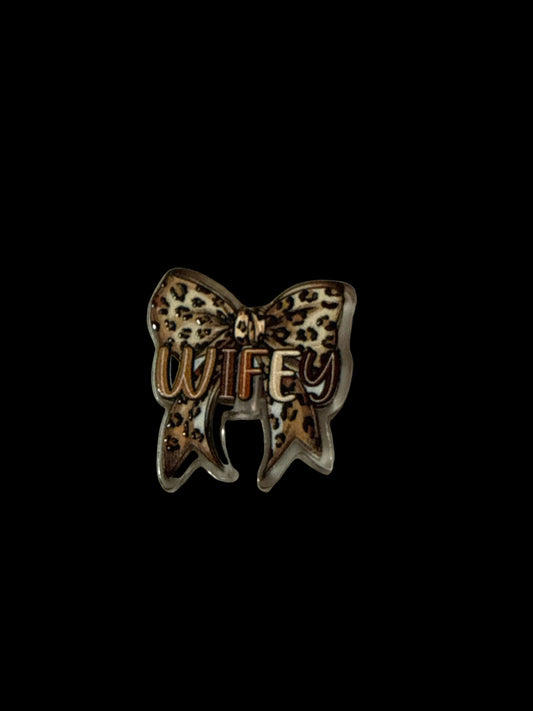 F/ACR14- (1)PC 1" Leopard Print WIFEY BOW Acrylic Focal Bead for DIY Pens, Keychains, Wristlets, Cup Charms, Car Charms ETC