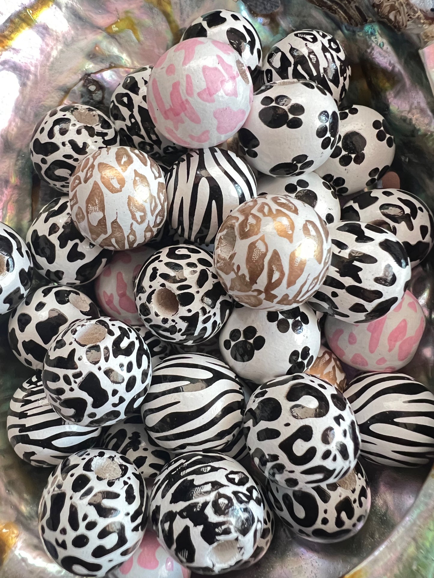10 PCS-  16mm Multicolored Leopard/Zebra/Cow/Paw/Black/Pink/Gold Round Wooden Be image 0