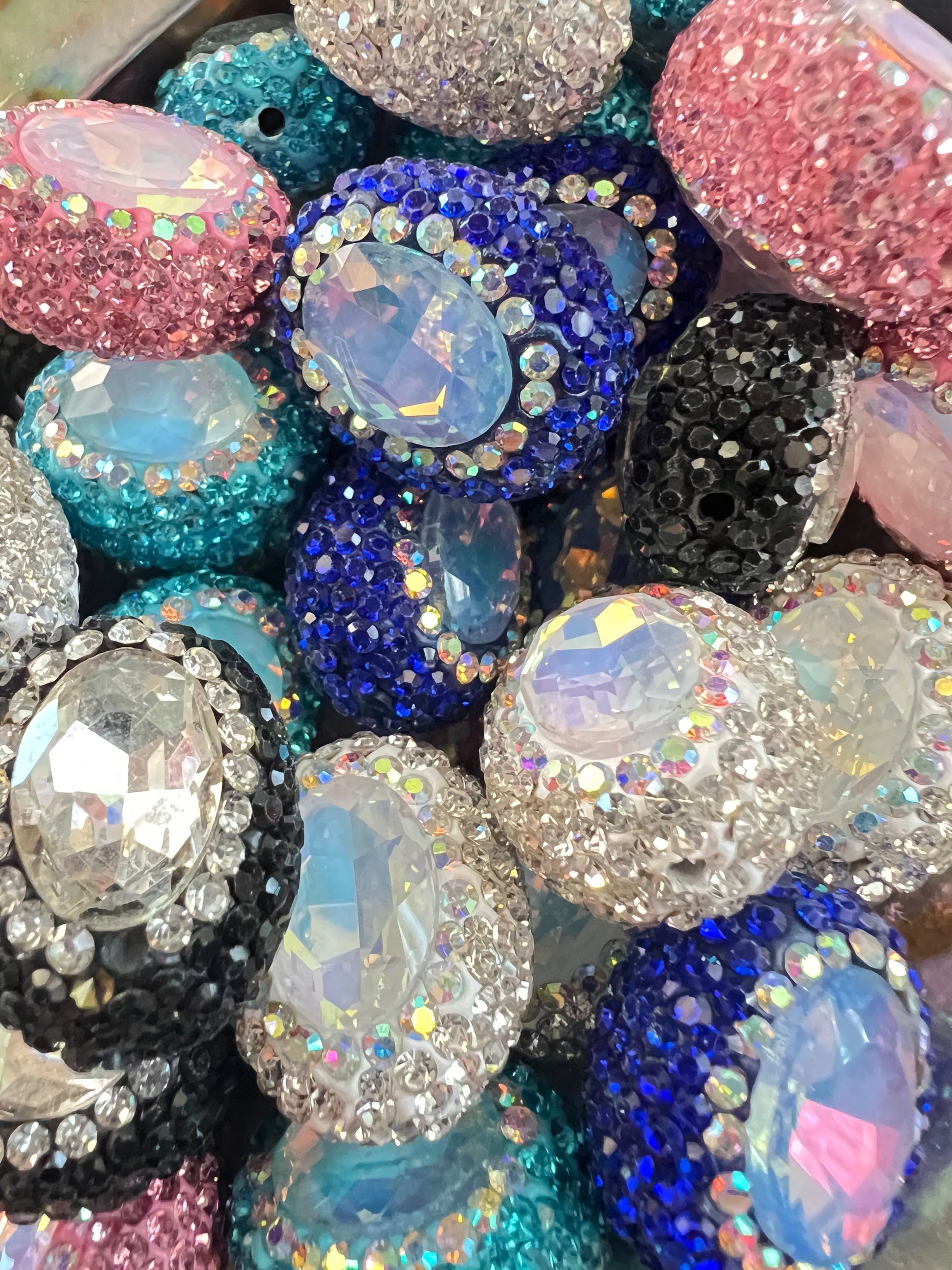 5 PCS - 24mm Fancy Oval Multicolor Rhinestone UVAB Acrylic Beads image 1