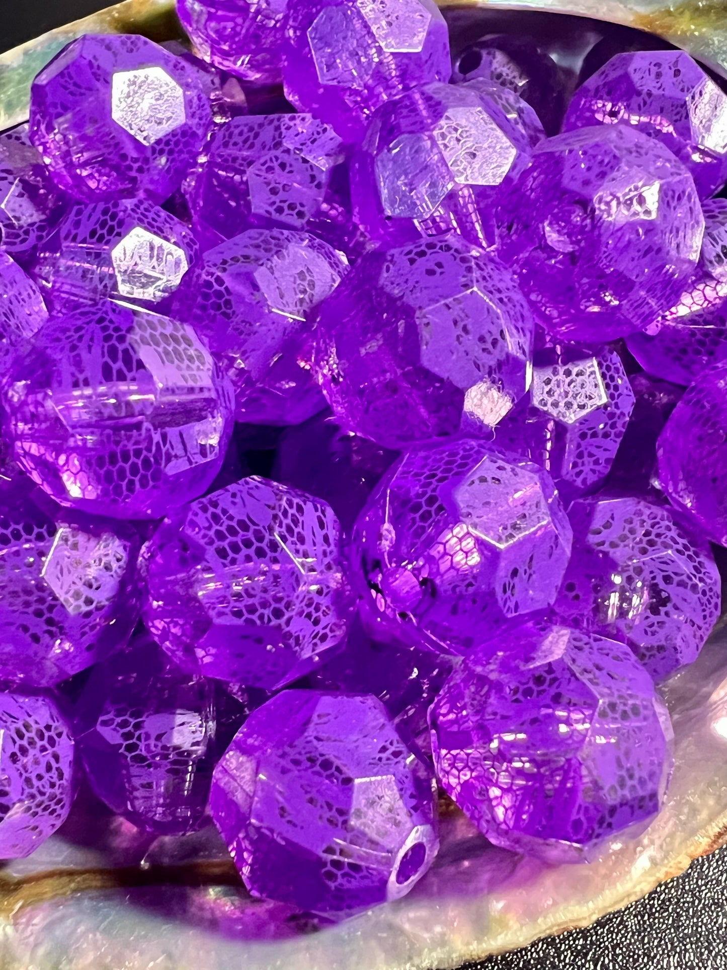 10 PCS - 15mm Matte Purple Beautiful LACE Pattern on Purple Diamond Cut Beads image 0