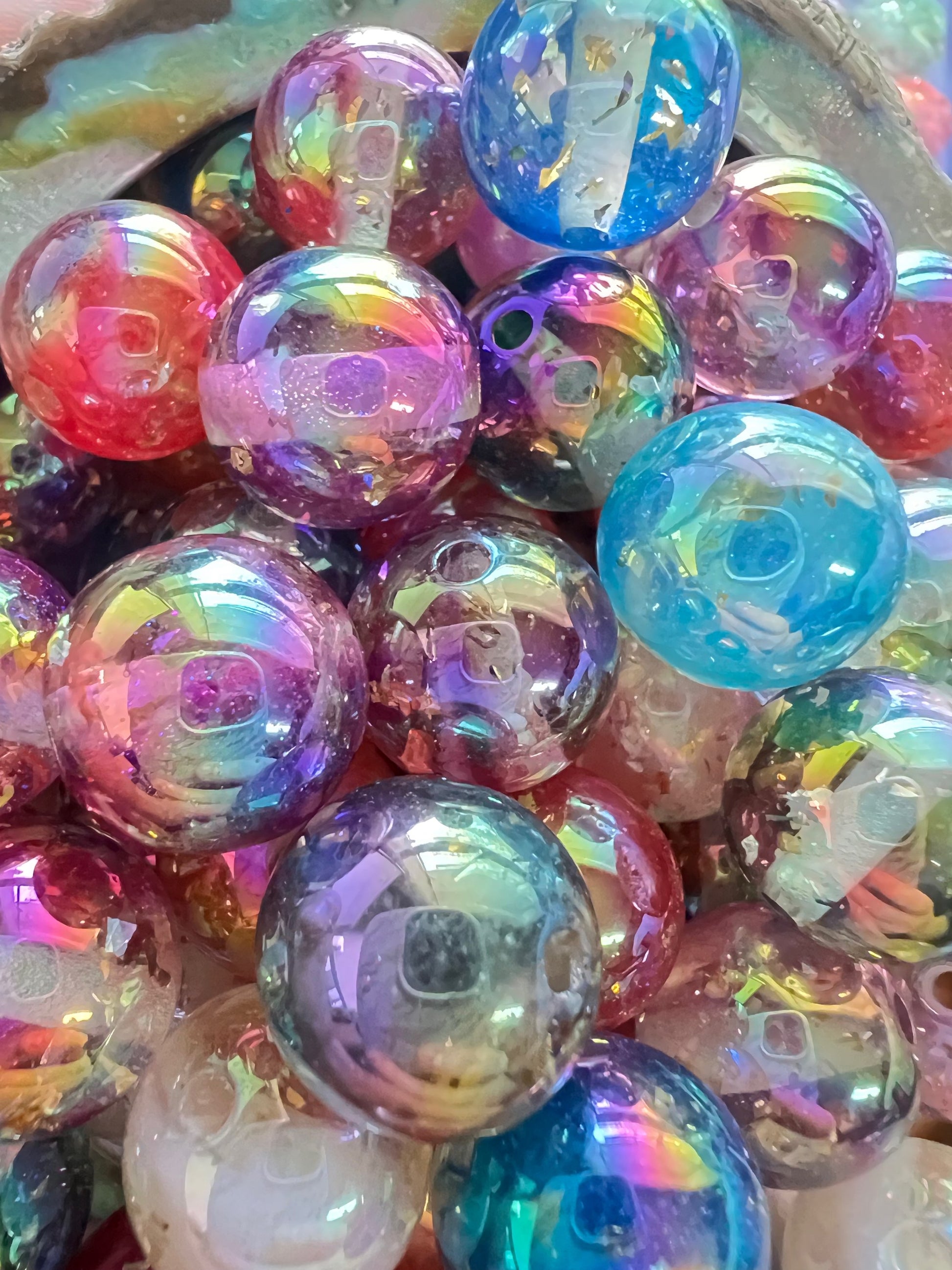 10 PCS- 16mm Round Mixed UVAB Colors Clear W/Gold Glitter Flake Galaxy  Beads image 1
