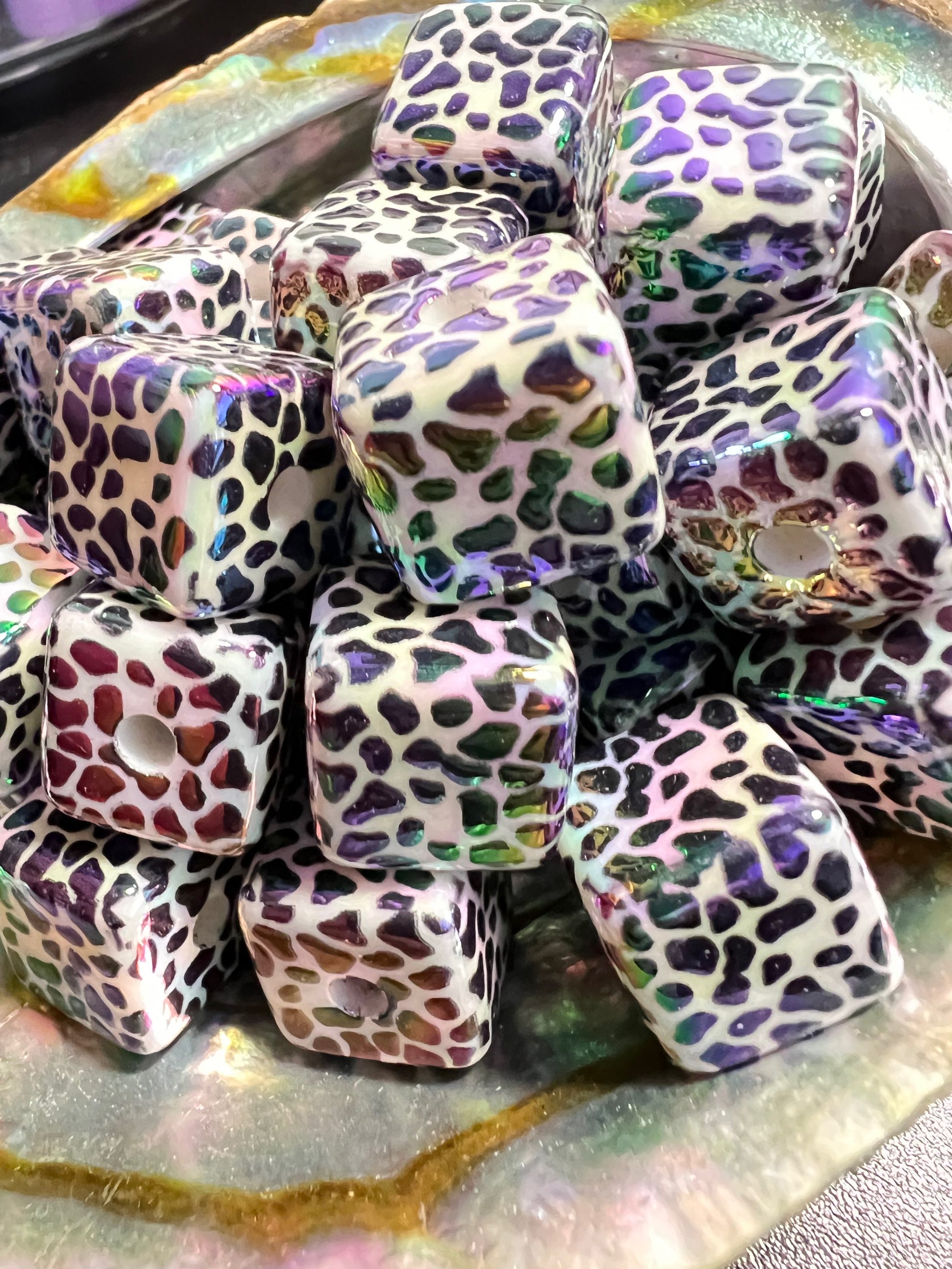 5 PCS- 15mm Leopard UVAB Transparent Rainbow Aura Cube/Square Beads image 1