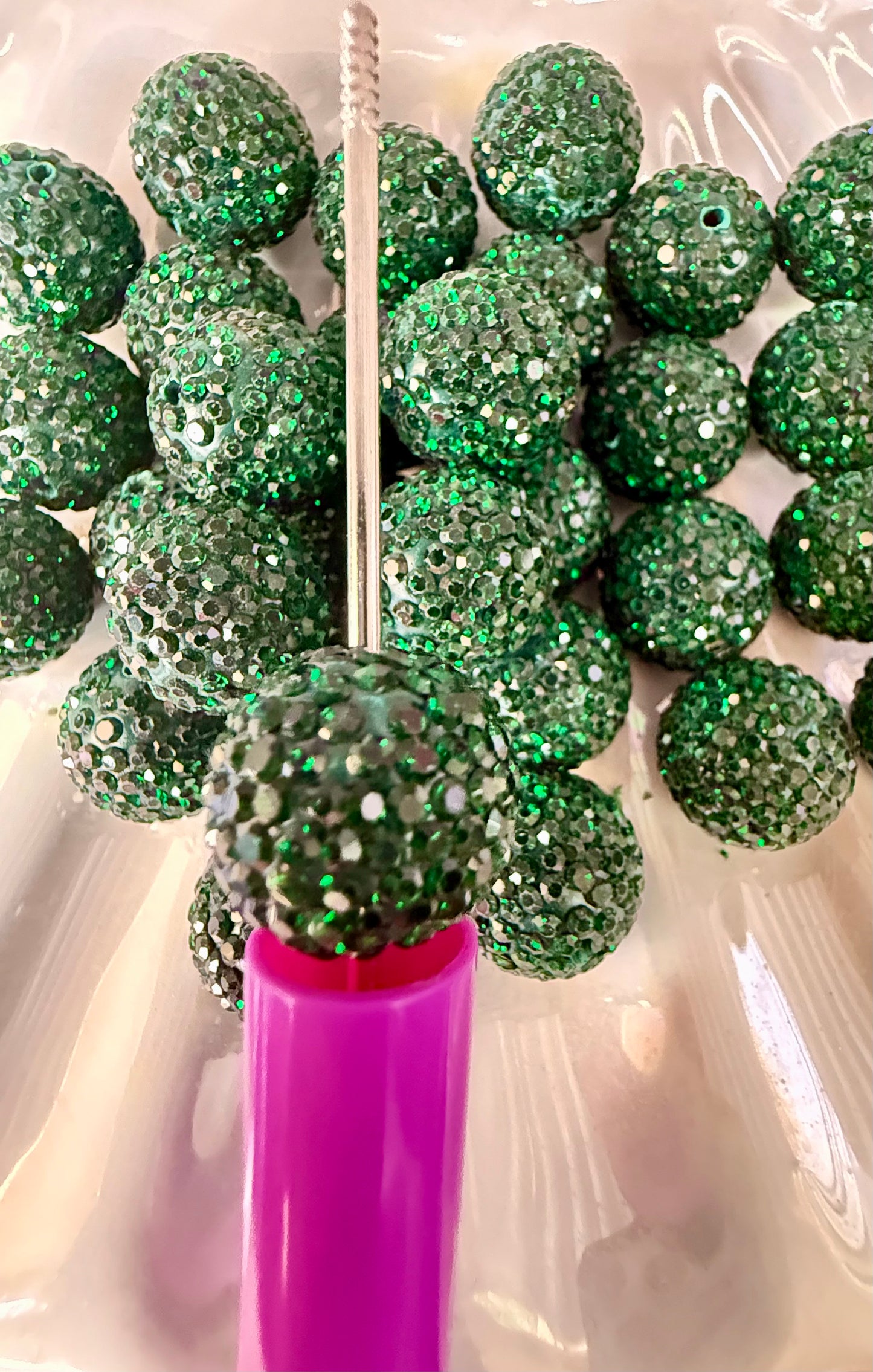 R10- (10PCS) 16mm Emerald Green Pave-rhinestones with Polymer Clay Core Beads for DIY
