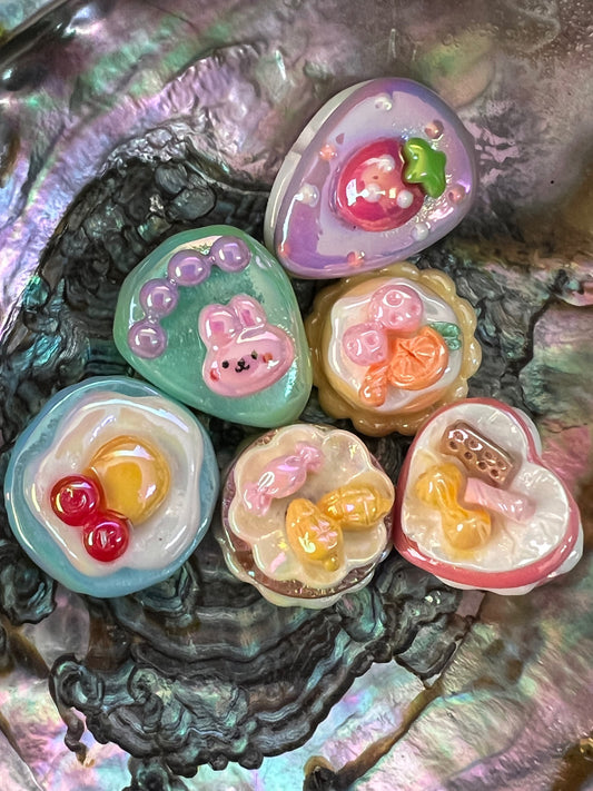 6PCS- 20mm Mixed Cute Desserts/Cakes/Cheesecake Acrylic Beads image 0