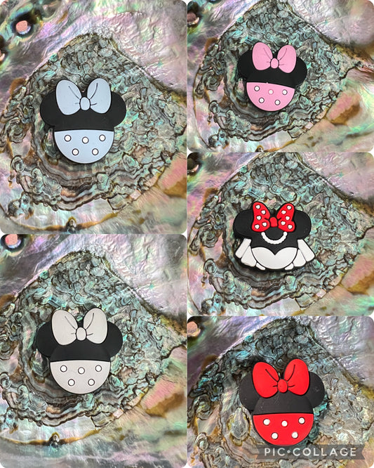 (1)PC- Choose Your Color-  M-i-n-n-i-e Mouse Head  Focal Bead image 0