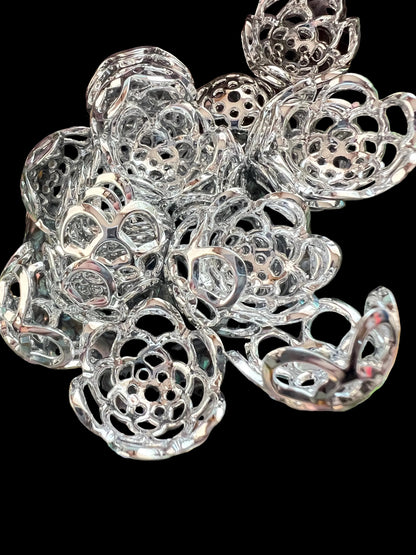 20 PCS-20mm Plastic Silver Flower Pattern Bead Caps image 1