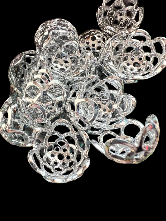 20 PCS-20mm Plastic Silver Flower Pattern Bead Caps image 1