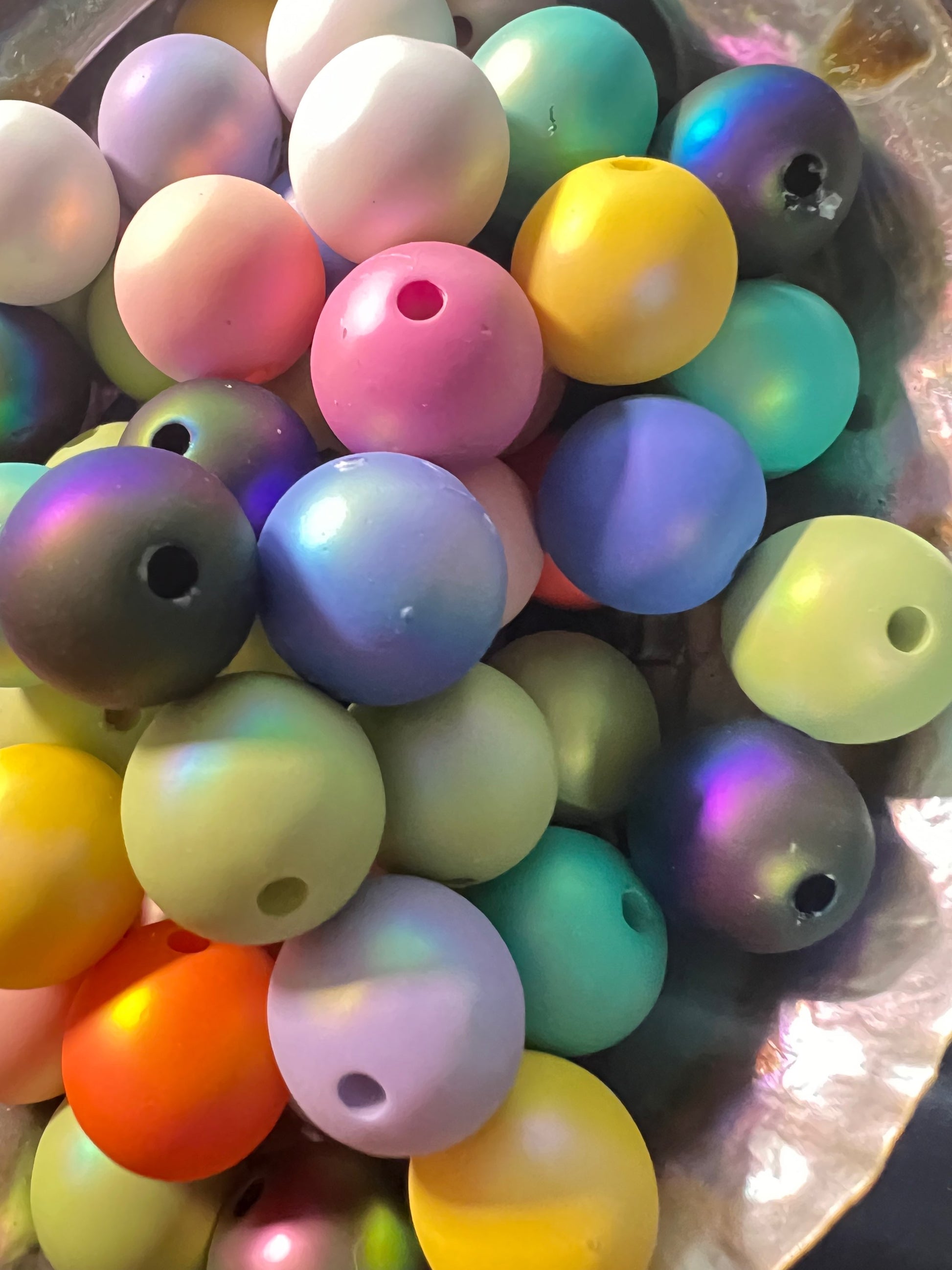 10 PCS- 15mm Multi Colored Matte Pearlescent Silicone Touch Round Acrylic Beads image 1