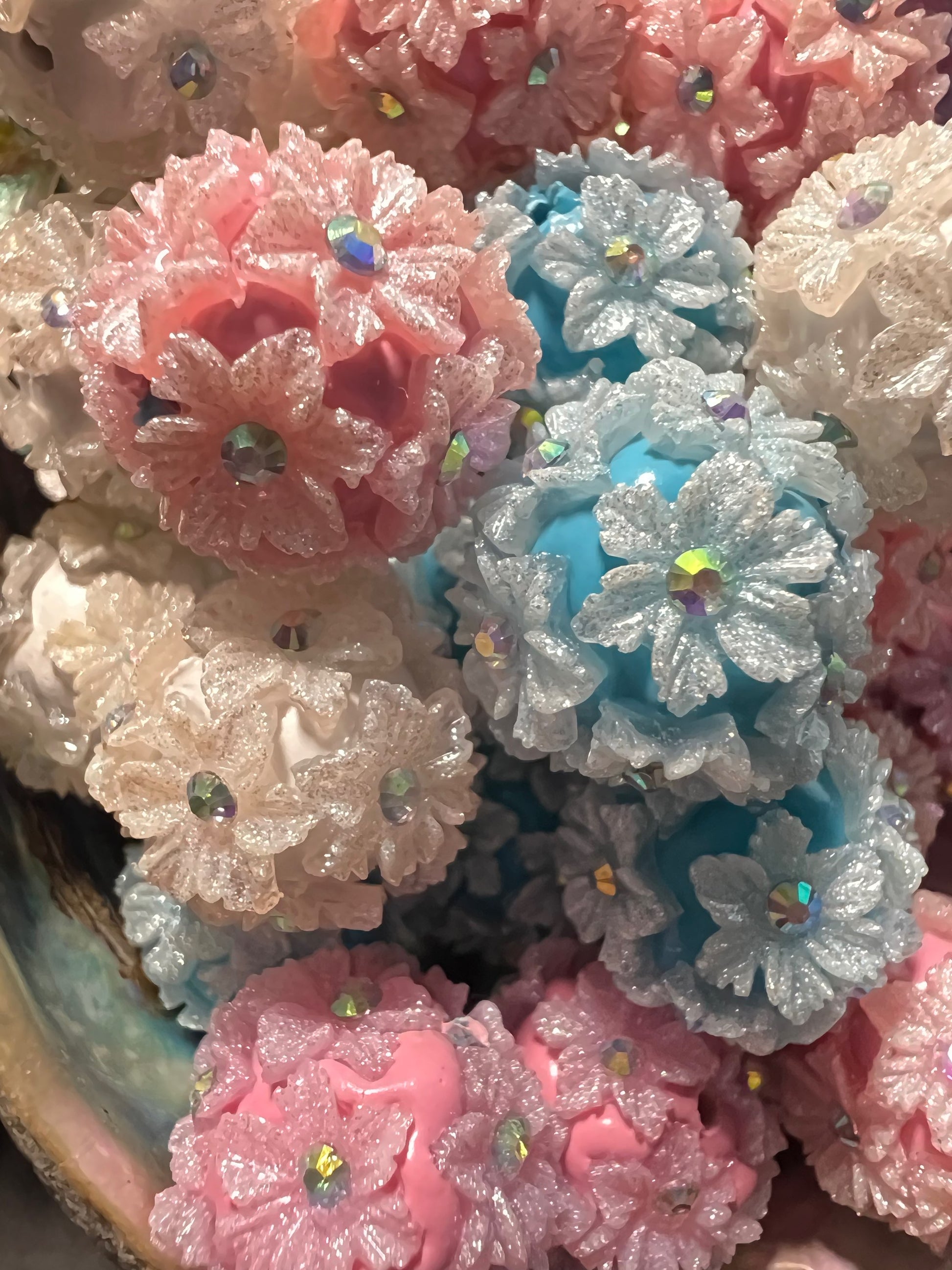 5 PCS- 18mm Fancy Round Mixed Color PASTEL Flowers/Rhinestones/Gems/ Clay Beads image 0