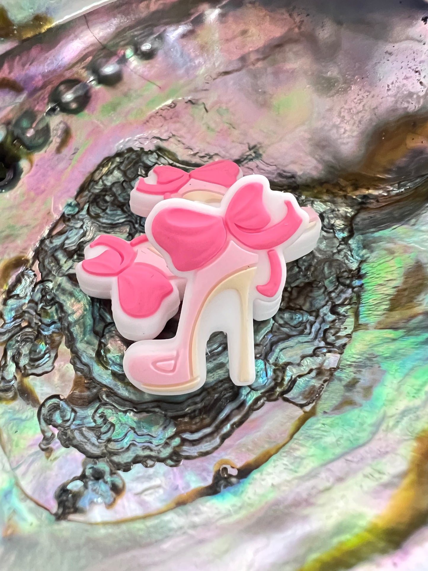 (1)PC- Pink High Heel With Bow Focal Bead image 0