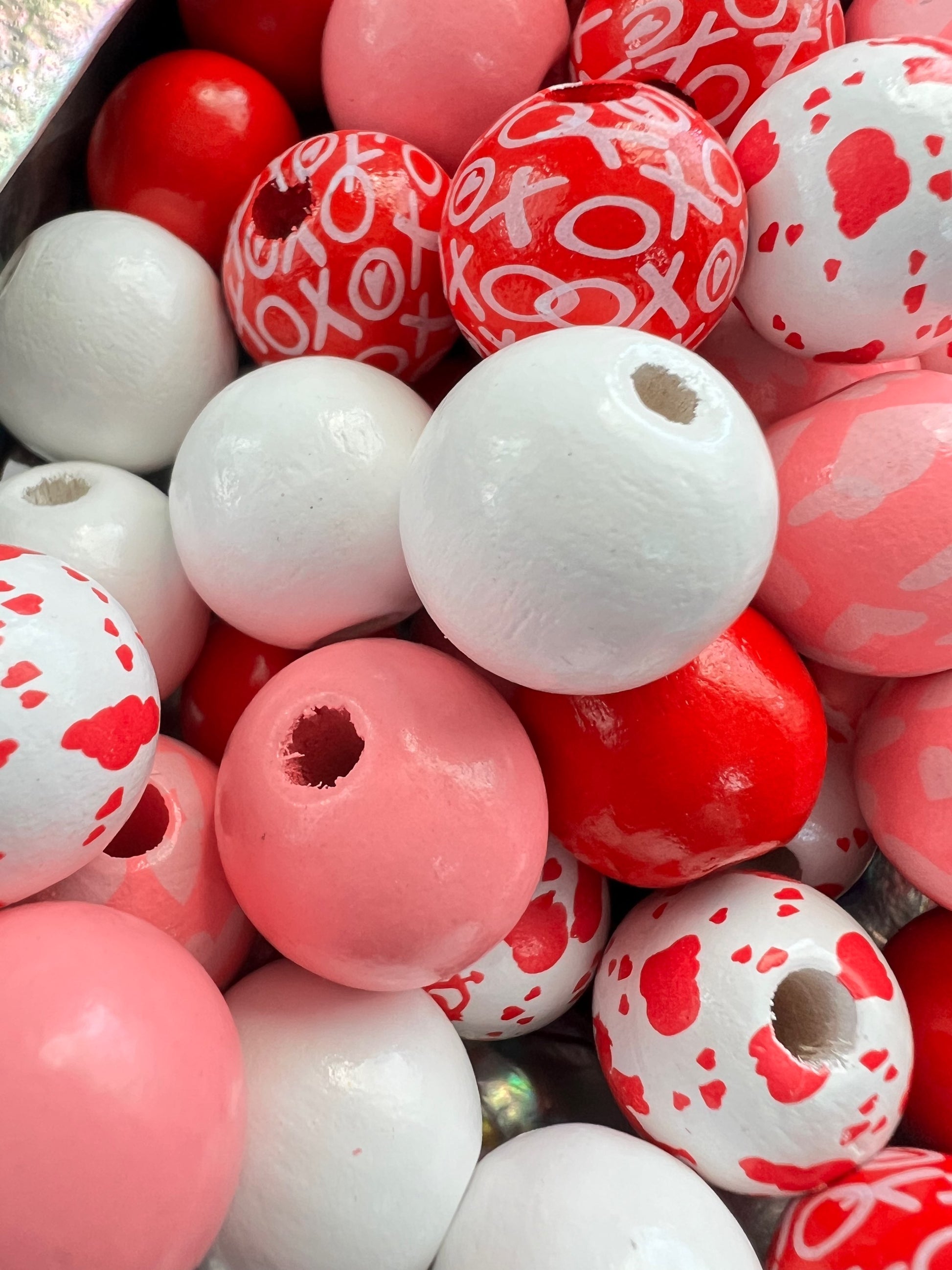 10 PCS-  16mm Multicolored Valentine XOXO/Cupid/Hearts Round Wooden Beads MIX image 2
