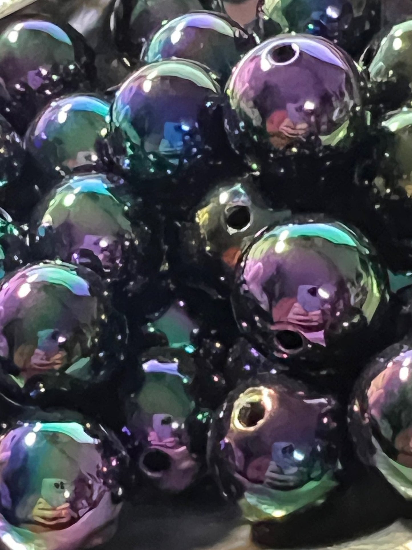 10 PCS - 16mm Round Black Aura UVAB Acrylic Beads image 2