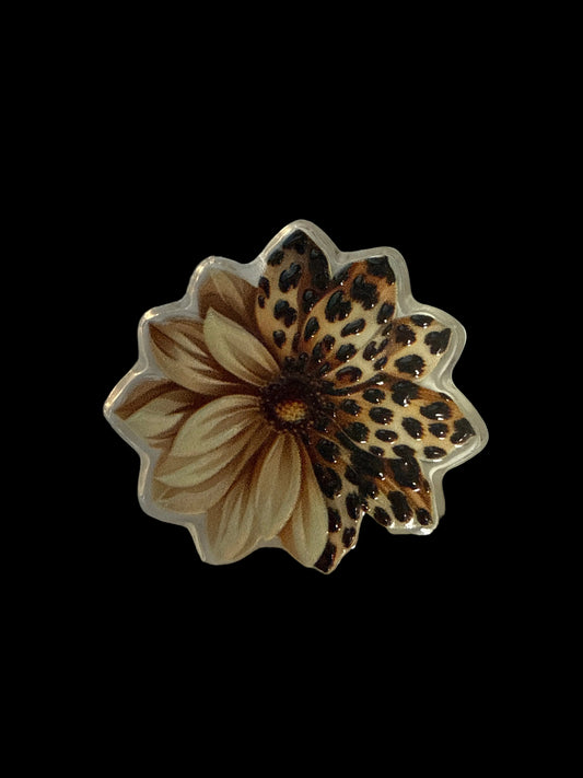 F/ACR60- (2)PCS 1" Leopard/Beige Flower Acrylic Focal Bead for DIY Pens, Keychains, Wristlets, Cup Charms, Car Charms ETC