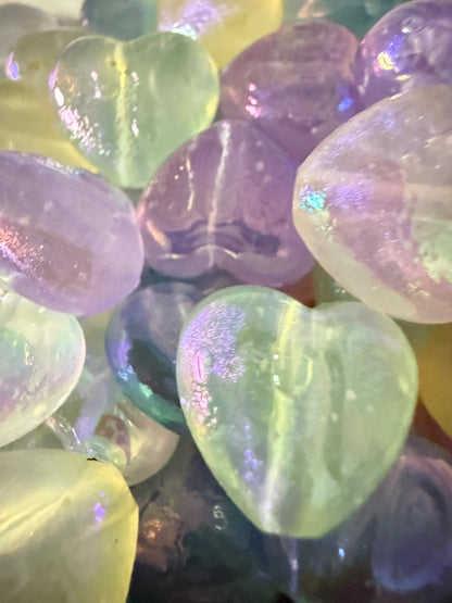 SB2-4-(10PCS) 18mm 3D Multicolor UVAB Iridescent Hearts W/ LUMINOUS GLOW Flecks Beads DIY