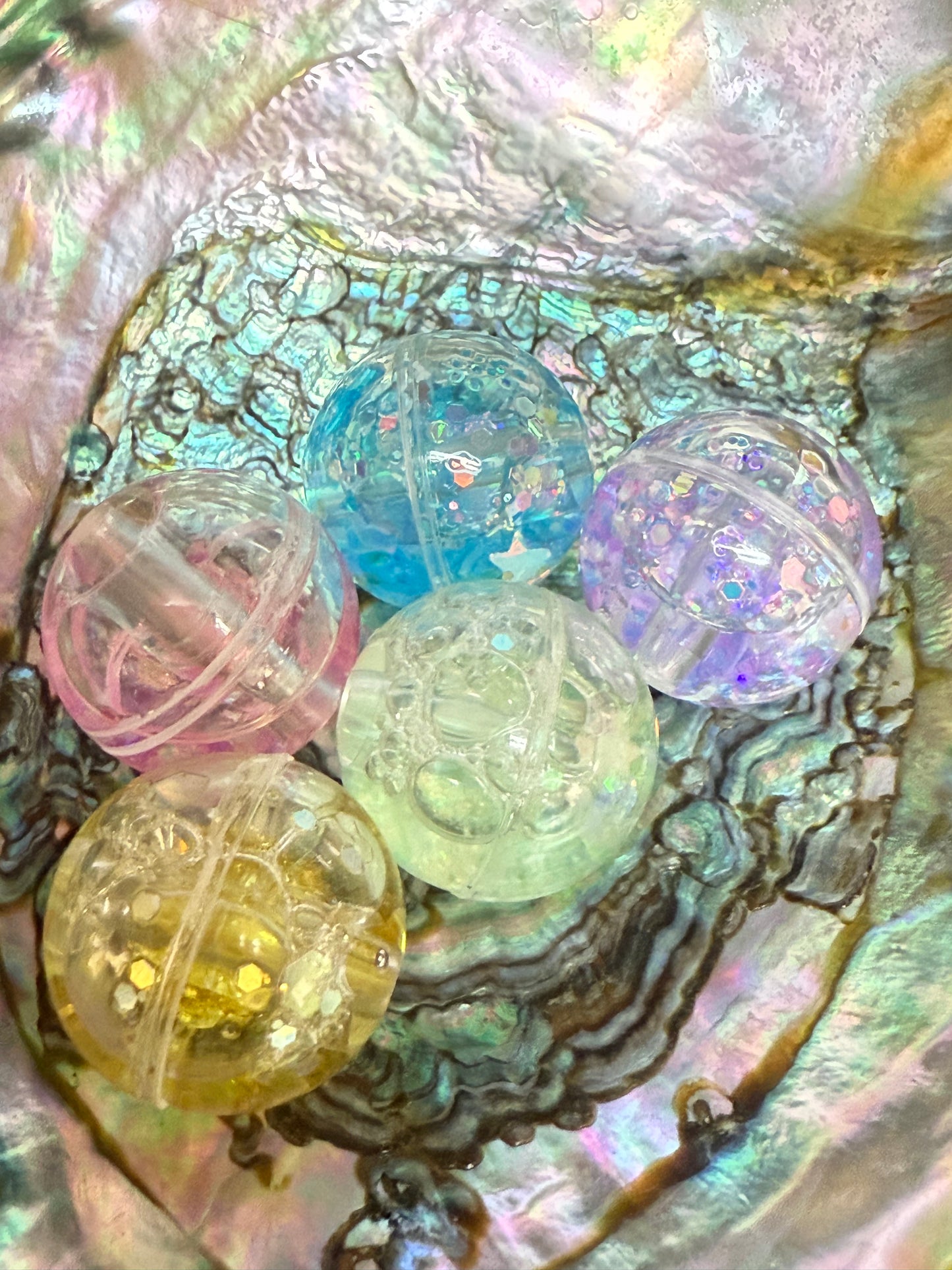 WB-1 (5PCS) 17mm Transparent Oil Liquid Core W/Glitter Inside Round Acrylic Beads For DIY