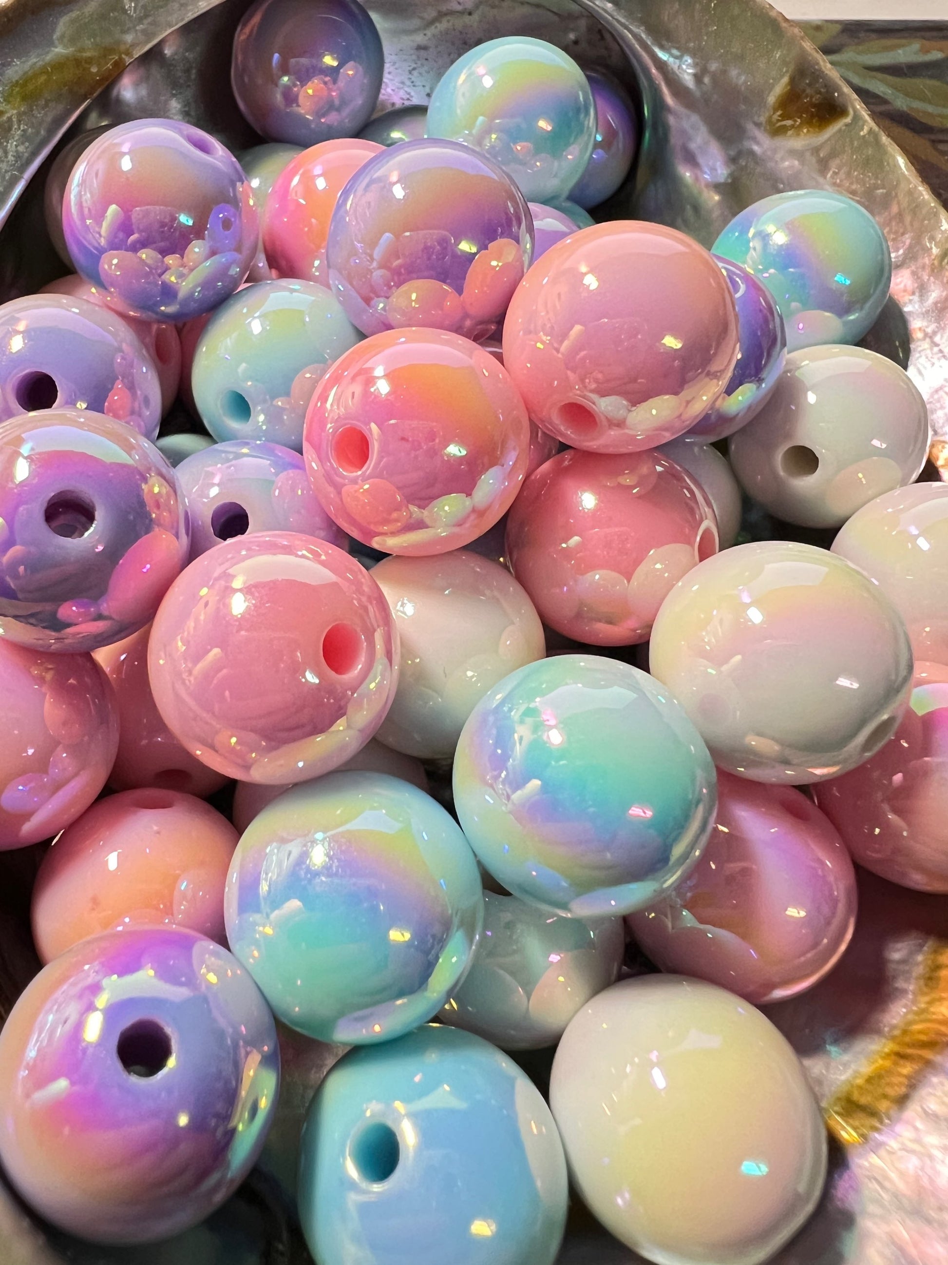 10 PCS - 16mm Round Light Pastel UVAB Acrylic Beads image 2