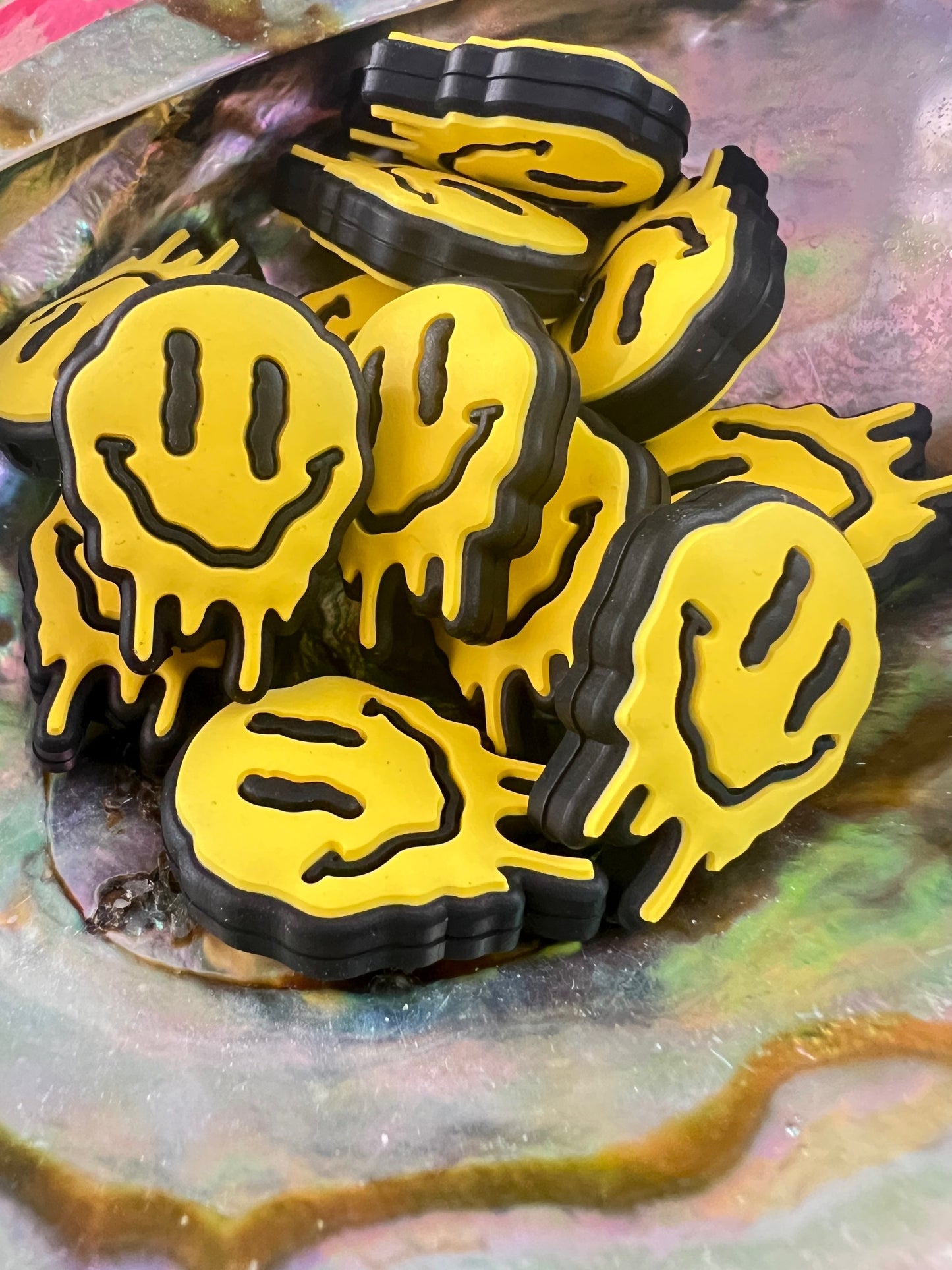 (1)PC- Yellow Melting Smiley Face Silicone Focal Bead image 0
