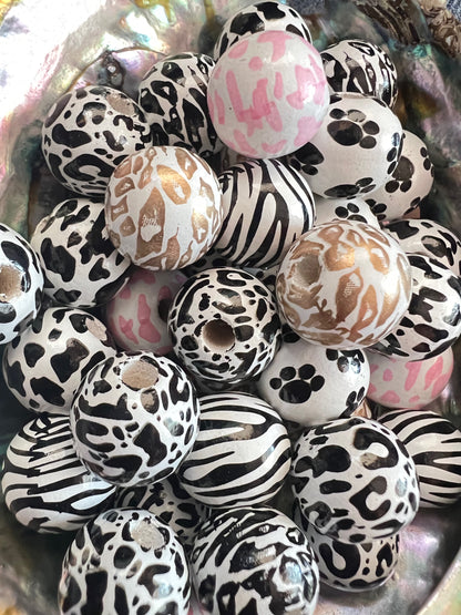 10 PCS-  16mm Multicolored Leopard/Zebra/Cow/Paw/Black/Pink/Gold Round Wooden Be image 1