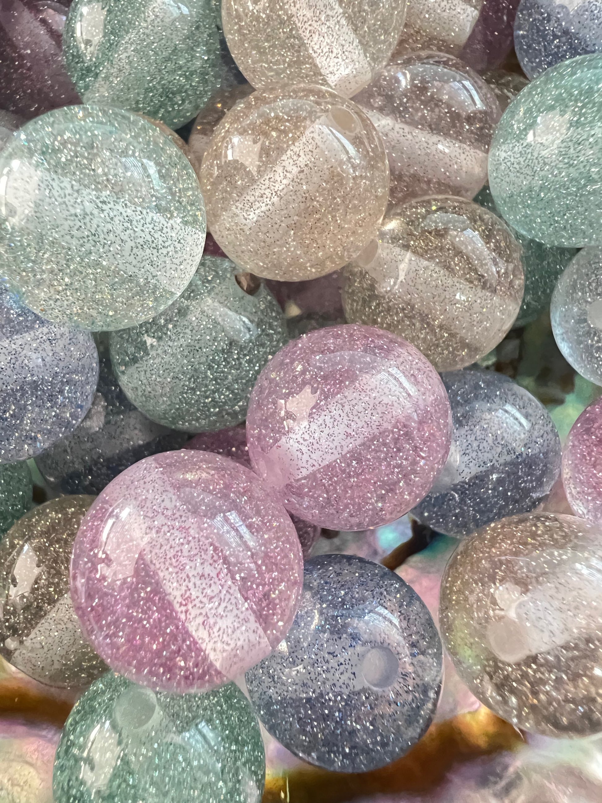 10 PCS- 15mm Multicolor Clear with Glitter inside Sparkly Acrylic Beads image 2