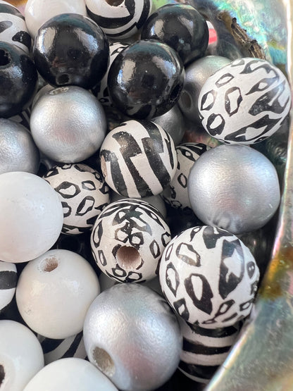 10 PCS-  16mm Multicolored Leopard/Zebra/Black/White/Silver Round Wooden Beads image 2