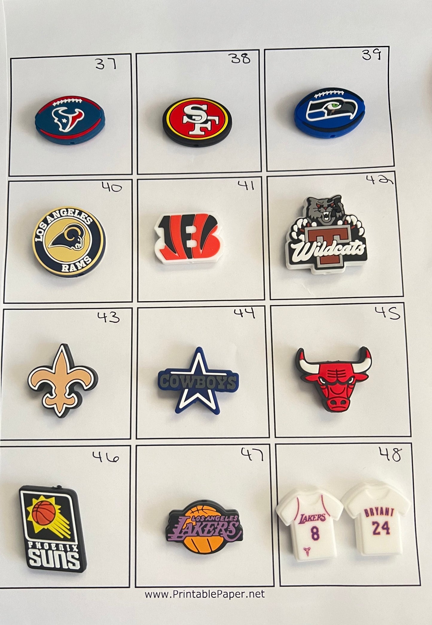 (1) PC- Choose Your TEAM- FOOTBALL/BASKETBALL SPORTS Silicone Focal image 5