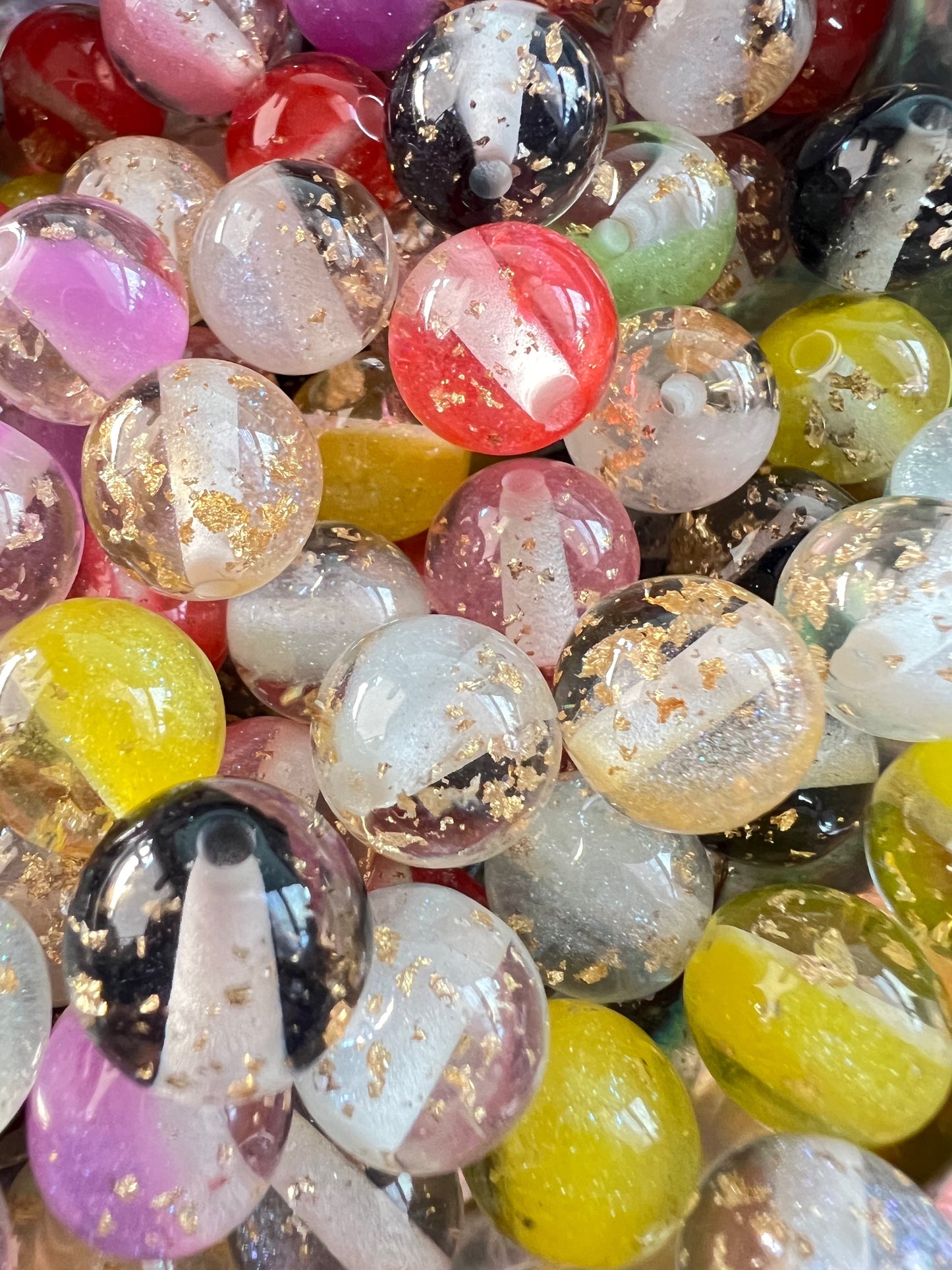 10 PCS- 12mm Round Mixed Colors Clear W/Flower Inside/ Gold Flake Resin Beads image 3