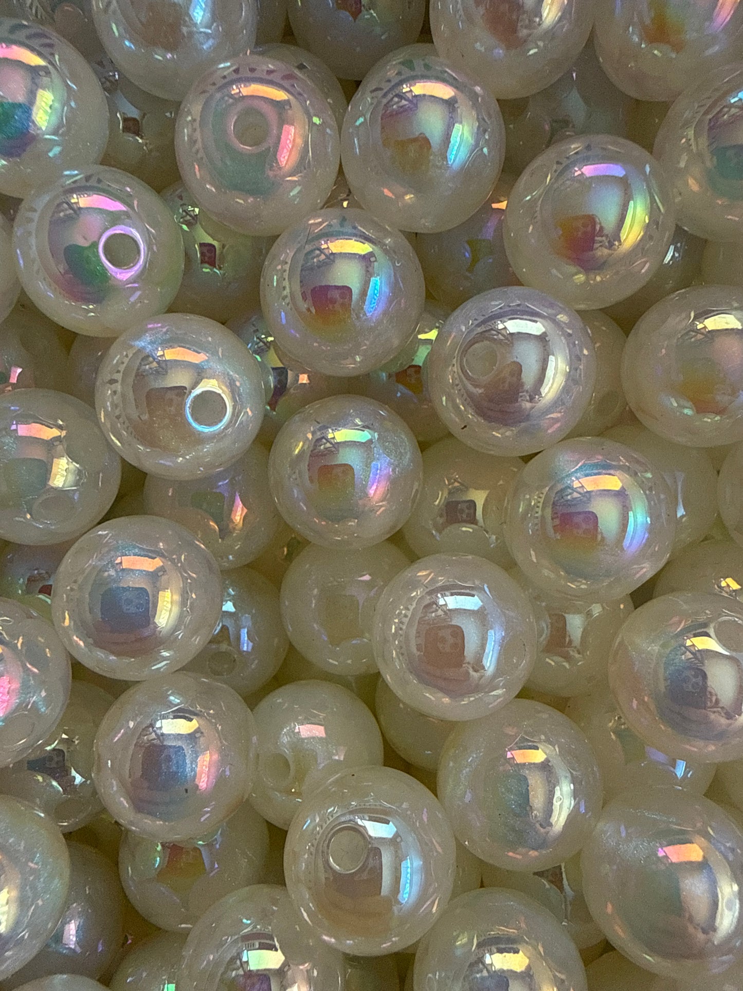 GGB10- (10PCS) 15mm STUNNING OPAL WHITE GLOW Rainbow UVAB Galaxy Shimmer Iridescent Acrylic Beads for DIY