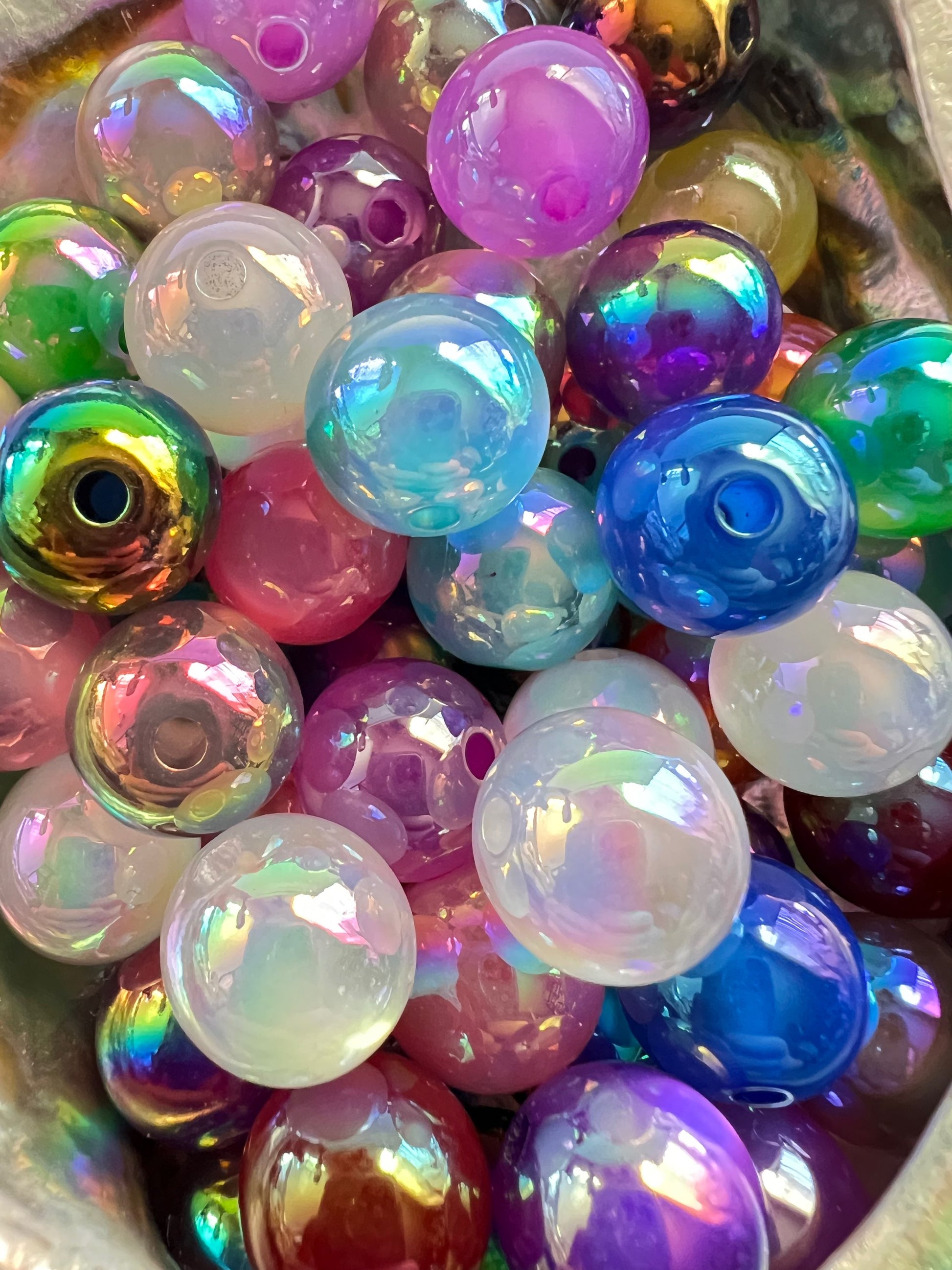 10 PCS- 15mm Multicolored Bright Cat EYE UVAB Rainbow Round Acrylic Beads image 0