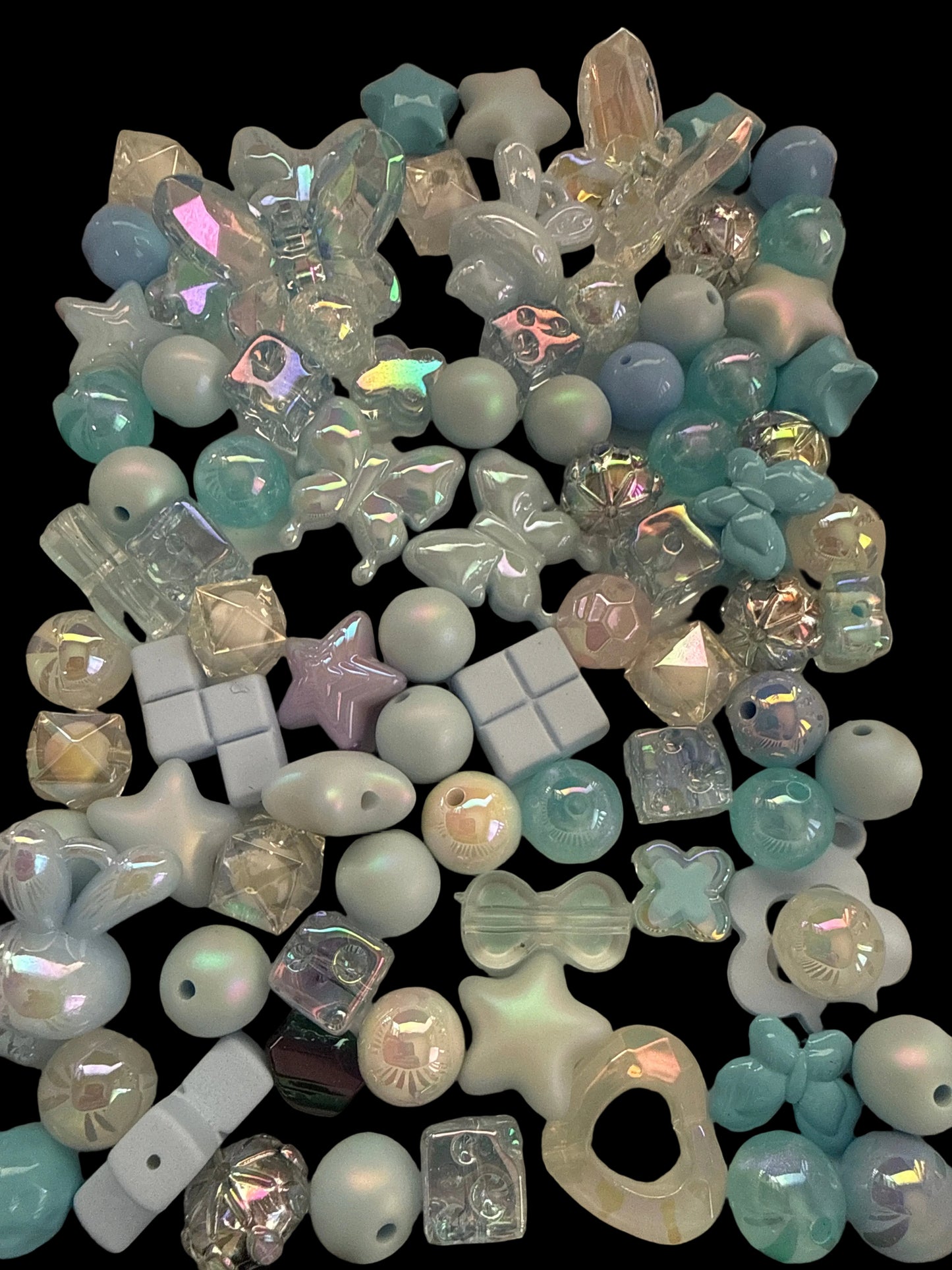BM5- 202gm of MIXED Blues/Clear/ Colors Acrylic Beads For DIY