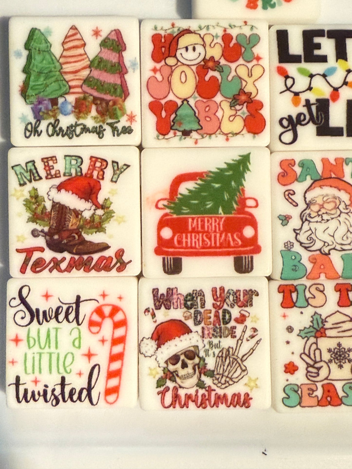 F/CHR8 (1)PC 1" Choose Your Style Christmas Quotes Focal Bead for DIY Keychains, Wristlets, Cup Charms, Car Charms ETC