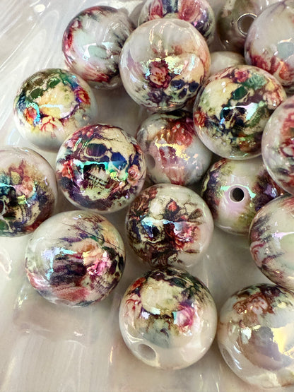 B5- (10PCS) 16mm White UVAB Skull with Flowers Bubblegum Acrylic Beads for DIY