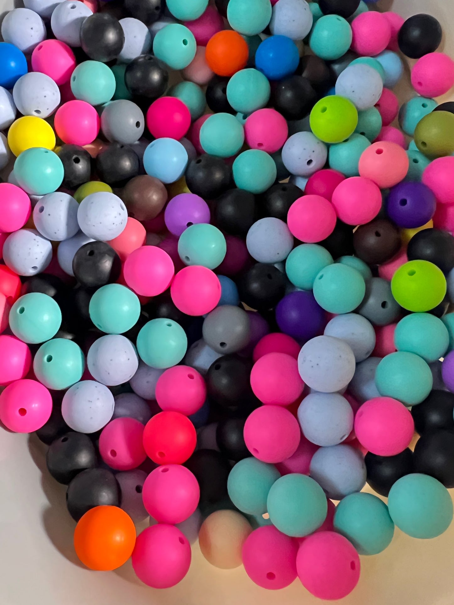 10 PCS- 15mm Round Dark Speckled Multicolored mix of SILICONE beads image 0