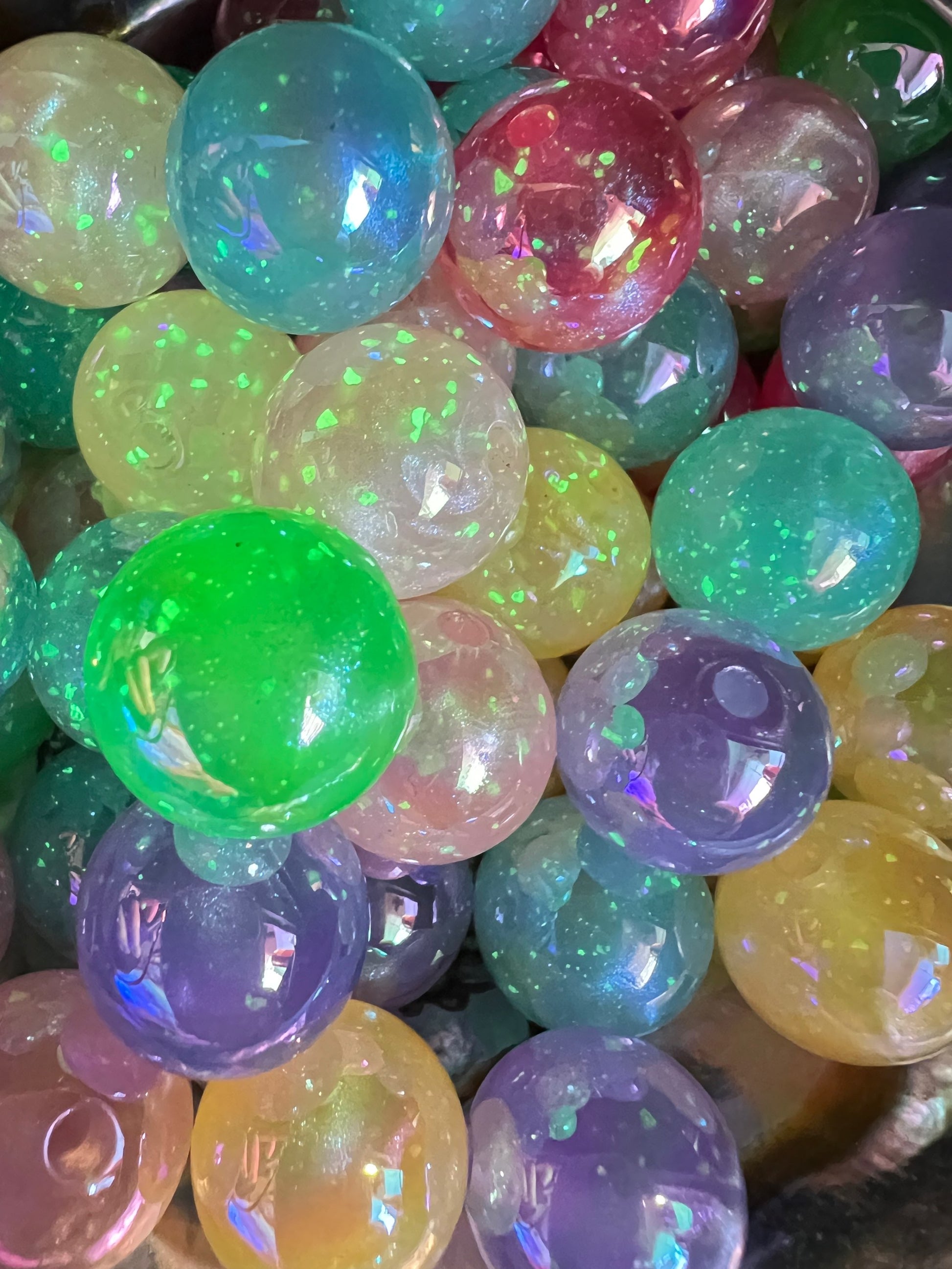 10 PCS -16mm STUNNING GLOW Pastel Light Colors Galaxy UVAB Rainbow Shimmer Beads image 3