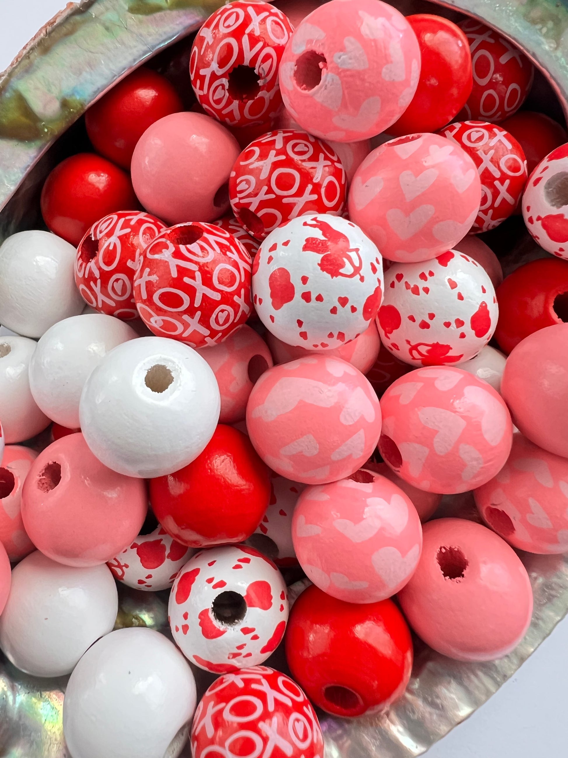10 PCS-  16mm Multicolored Valentine XOXO/Cupid/Hearts Round Wooden Beads MIX image 0