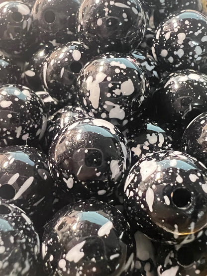 10 PCS- 15mm Round Black with White Paint Splatters Acrylic Beads image 0