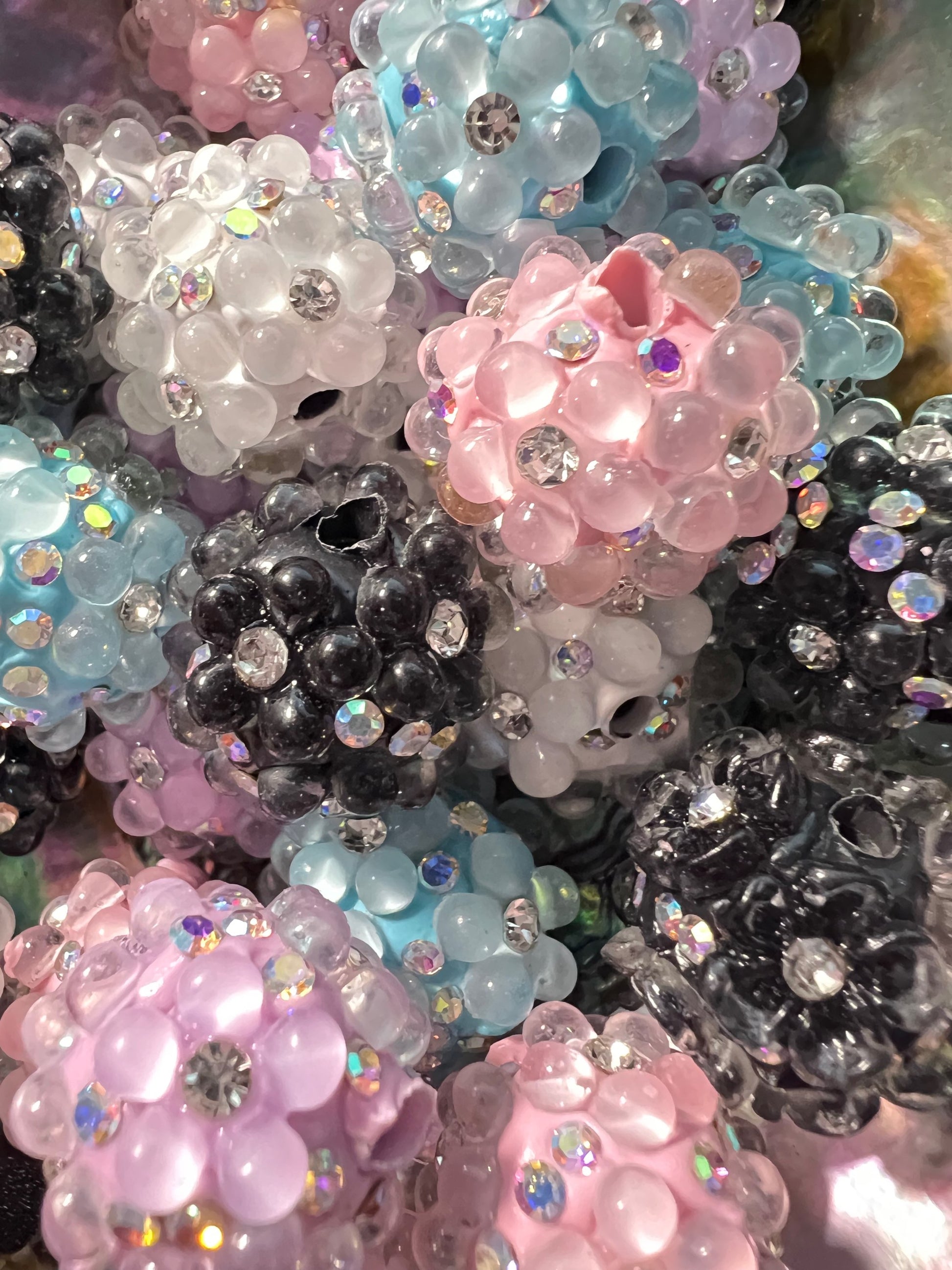 5 PCS- 19mm Fancy Round Mixed Colors Flowers/Rhinestones/Gems/ Clay Beads image 1