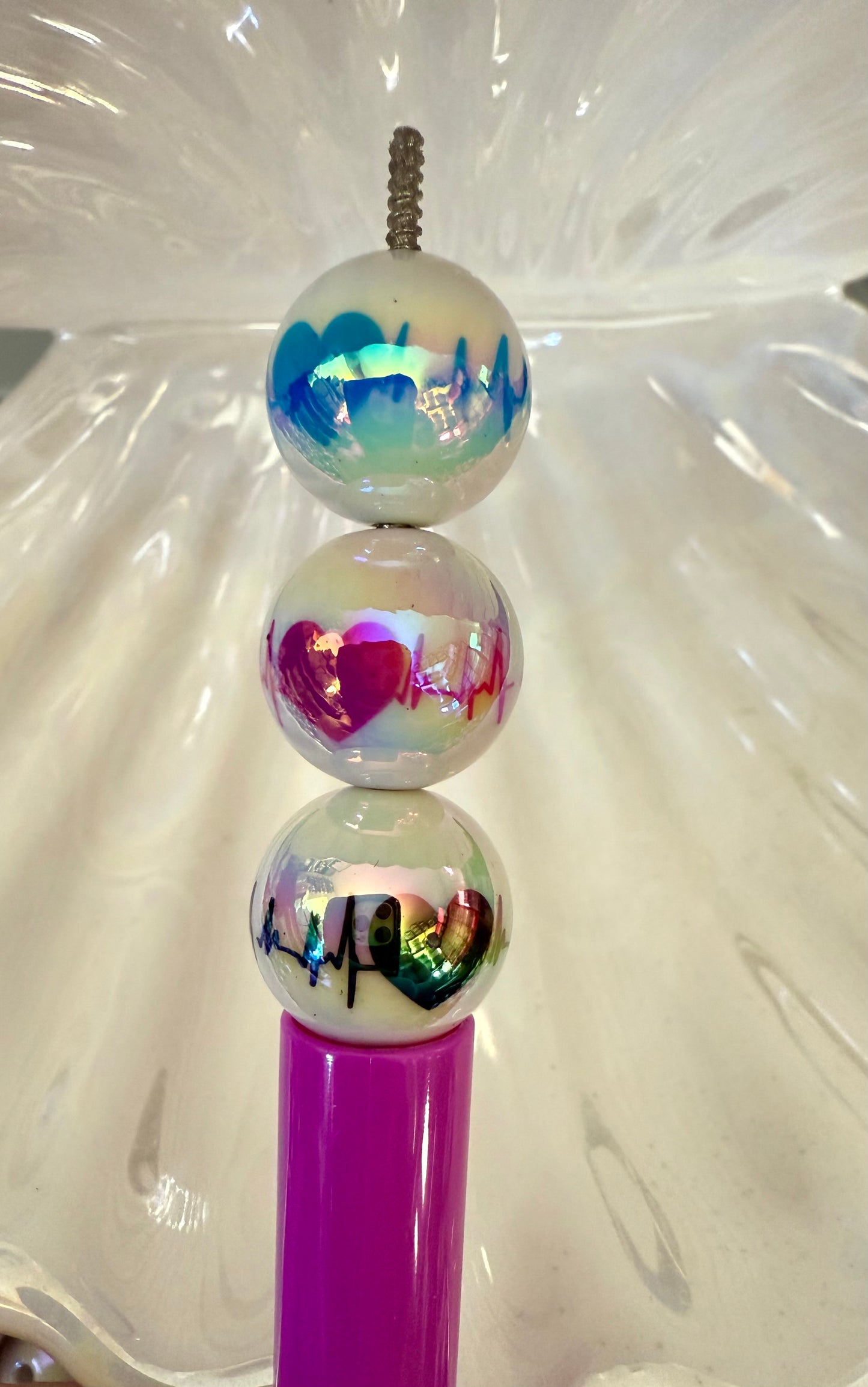 B3- (10PCS) 16mm White UVAB w/Multicolor Heart rate Bubblegum Mixed Acrylic Beads for DIY