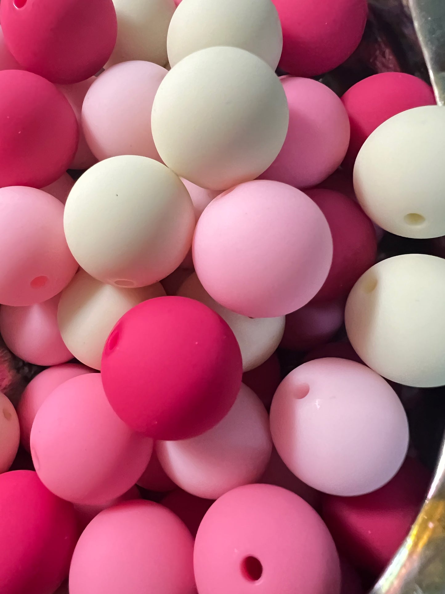 10 PCS- 15mm PASTEL Pinks/Cream MIX Silicone Touch Round Mixed Beads image 2