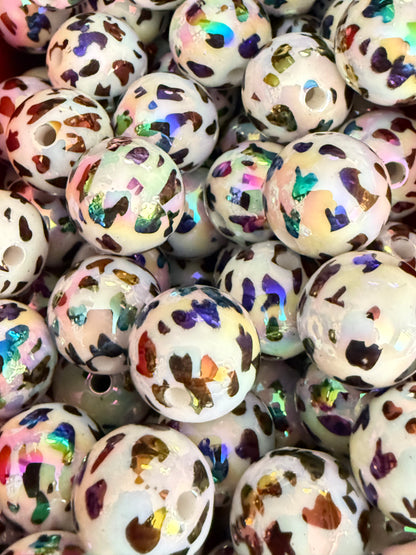 B2- (10PCS) 16mm White/Black Cow print UVAB Bubblegum Acrylic Beads for DIY