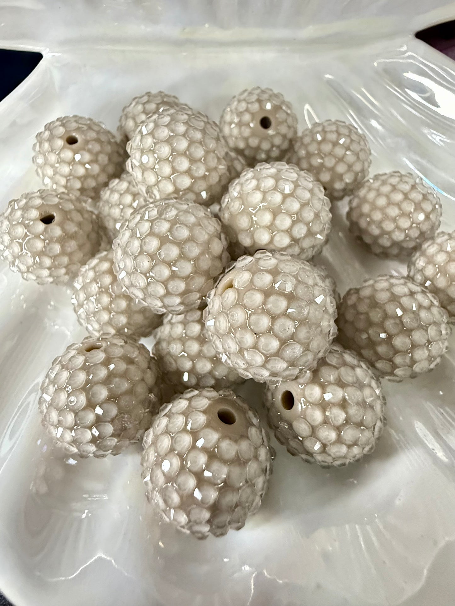 R32- LIGHT GRAY BEIGE (10PCS) 20mm Clear Jelly Bubblegum Acrylic Rhinestone Beads for DIY