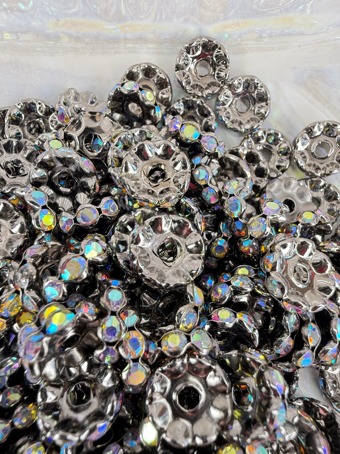 R79-(10PCS) 12mm Charcoal Gray Silver AB Rhinestone Wavy Round Style Acrylic/Plastic Spacer Beads for DIY