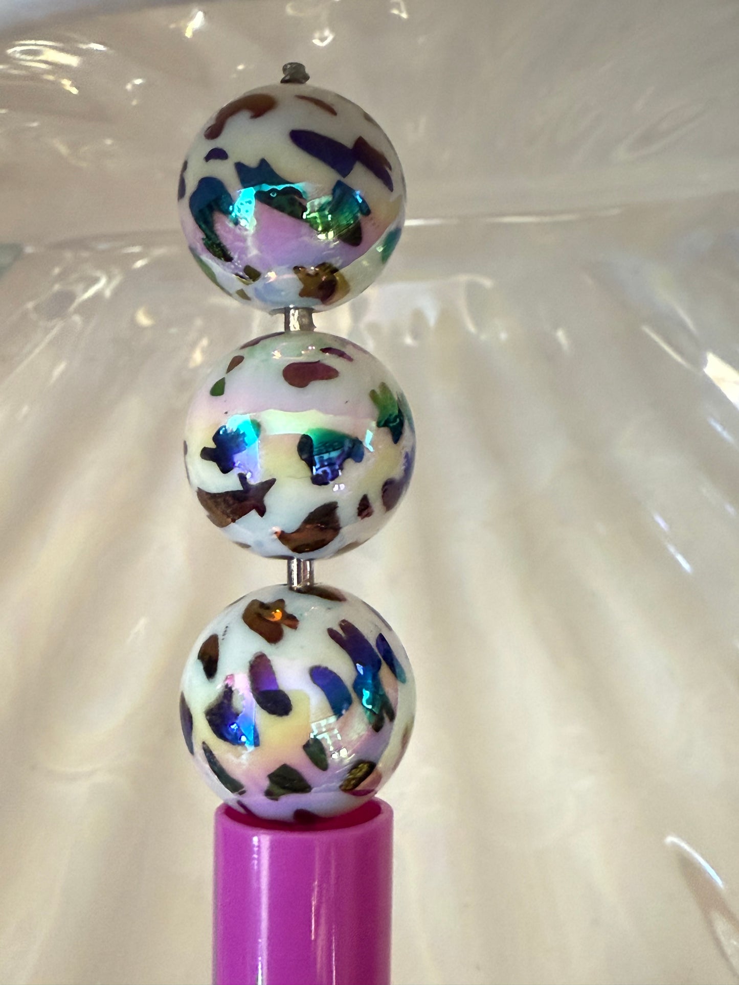 B2- (10PCS) 16mm White/Black Cow print UVAB Bubblegum Acrylic Beads for DIY