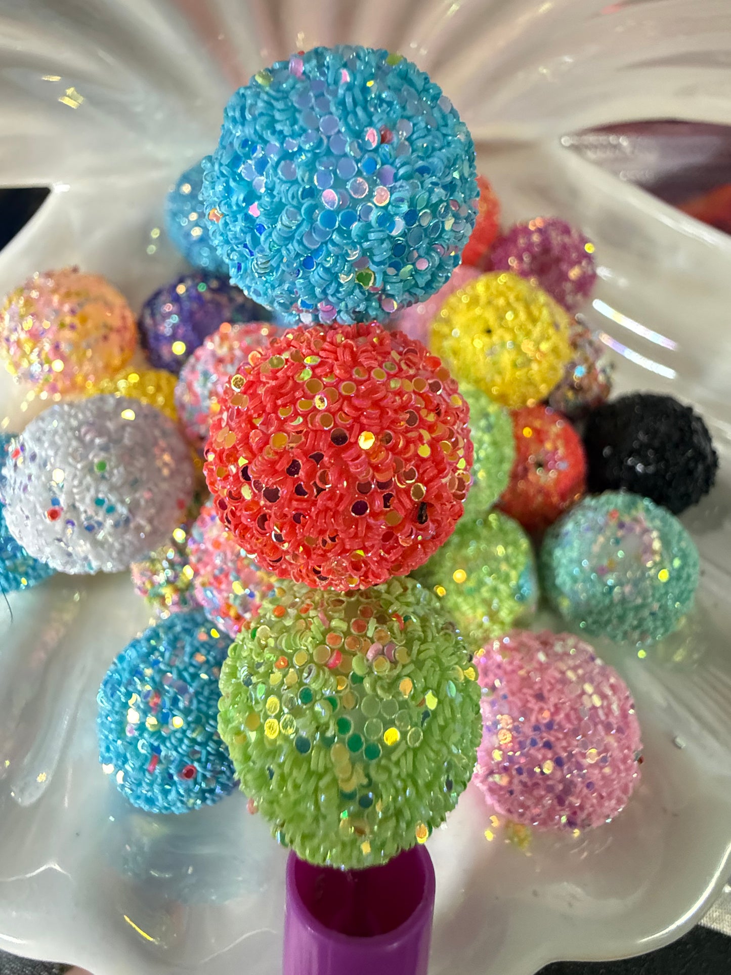 R23- (10PCS) 20mm Mixed Color Bubblegum Acrylic Sugar Beads Coated with Glitter Flakes Beads for DIY